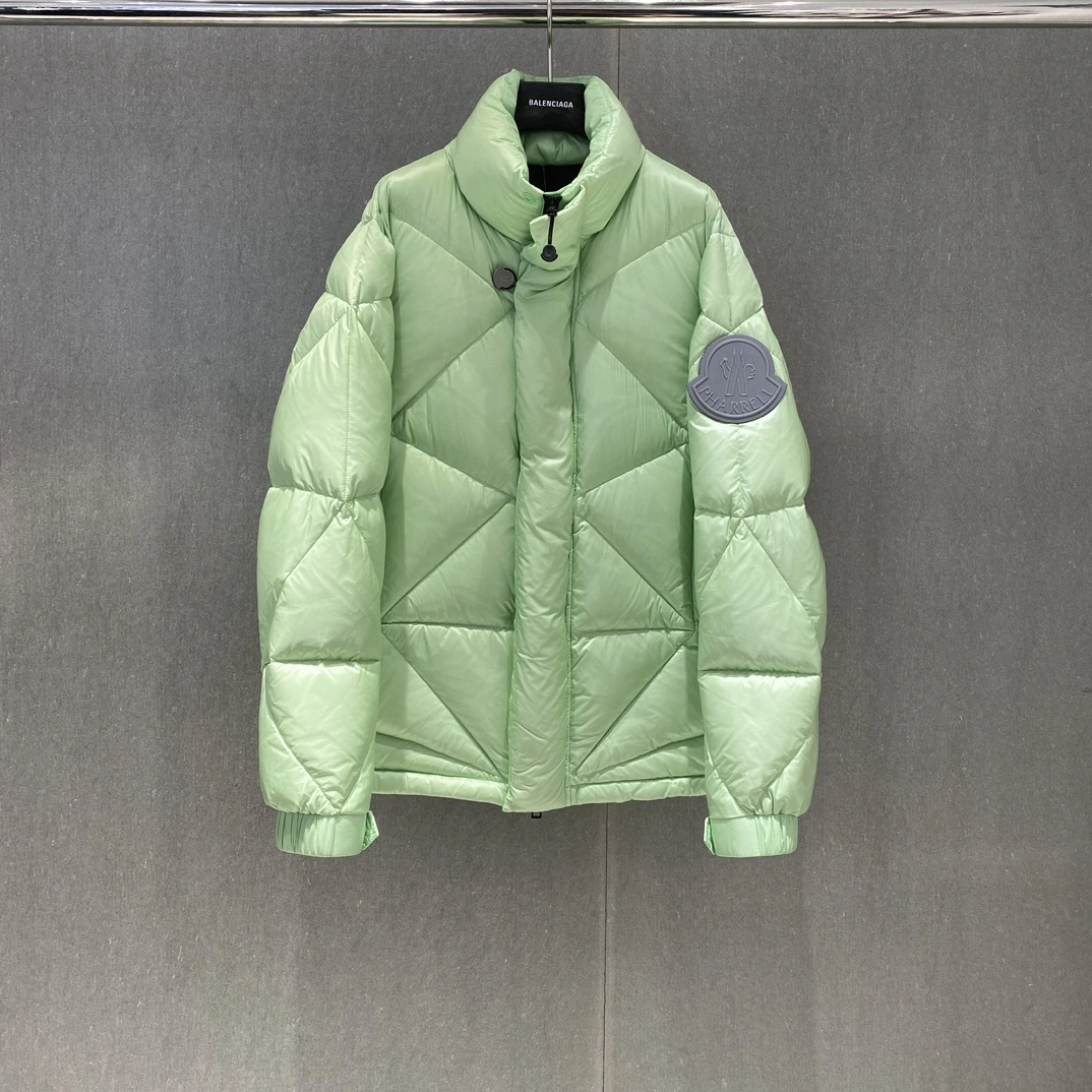 EasyMatch Moncler Down Jackets 146212