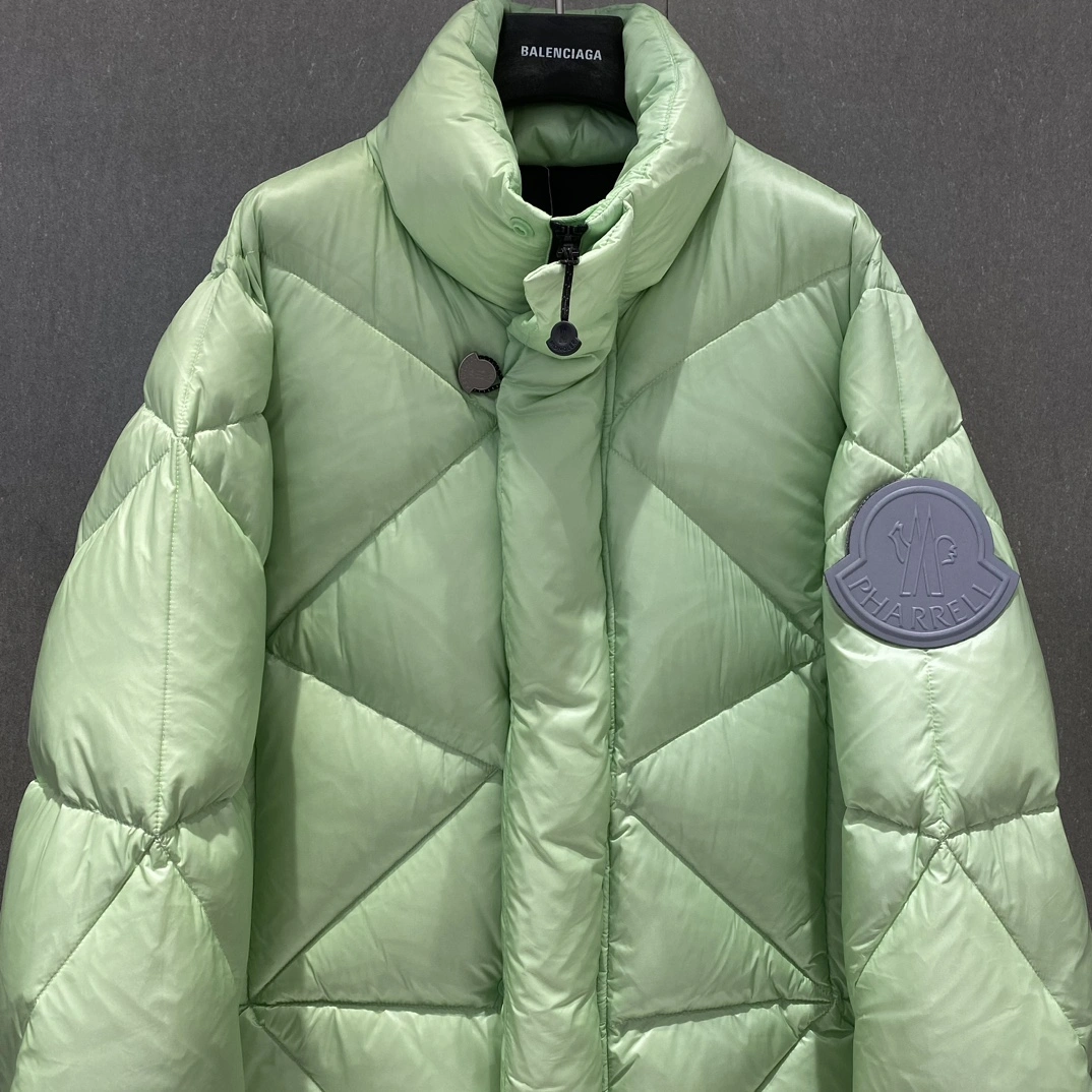 EasyMatch Moncler Down Jackets 146212