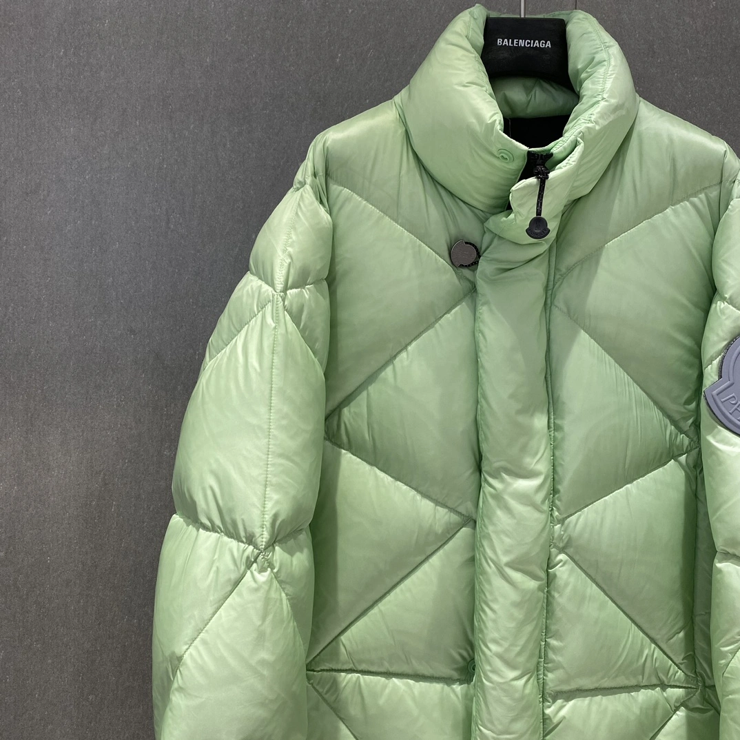 EasyMatch Moncler Down Jackets 146212