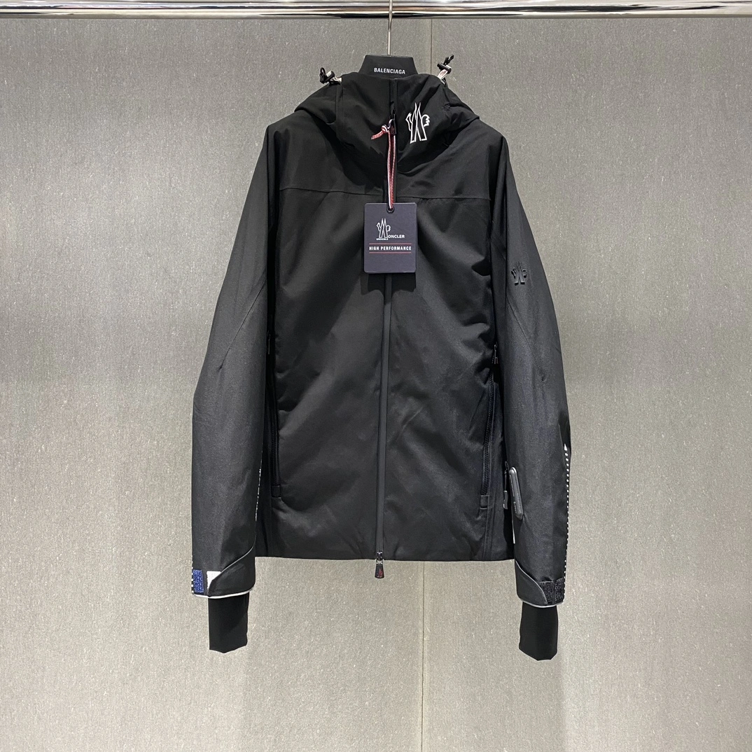 Moncler Down Jackets Lightweight 146211