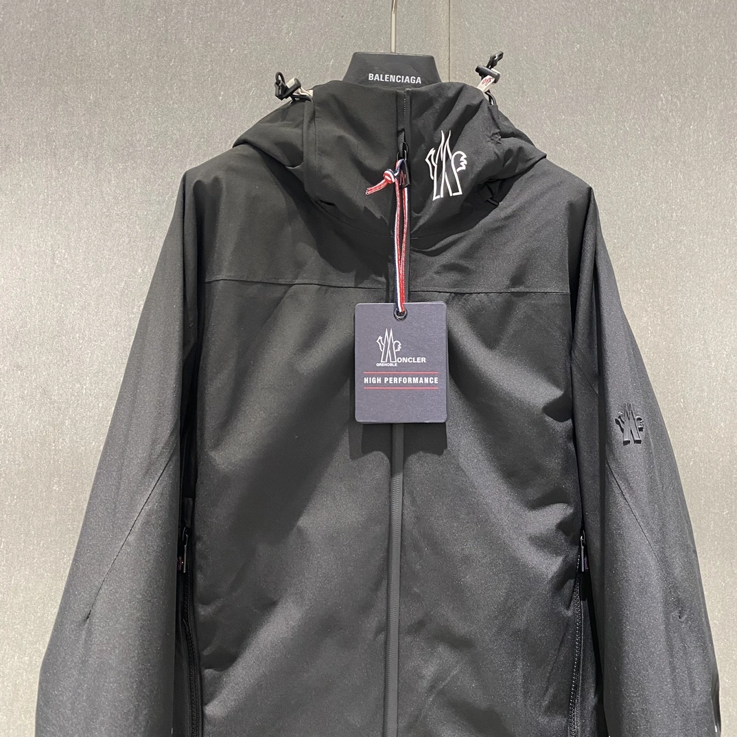 Moncler Down Jackets Lightweight 146211