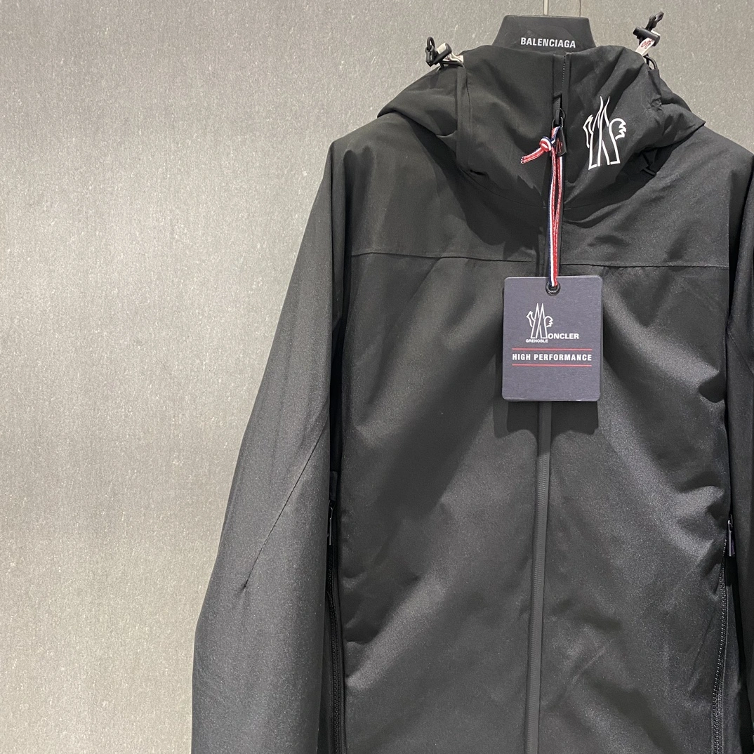 Moncler Down Jackets Lightweight 146211