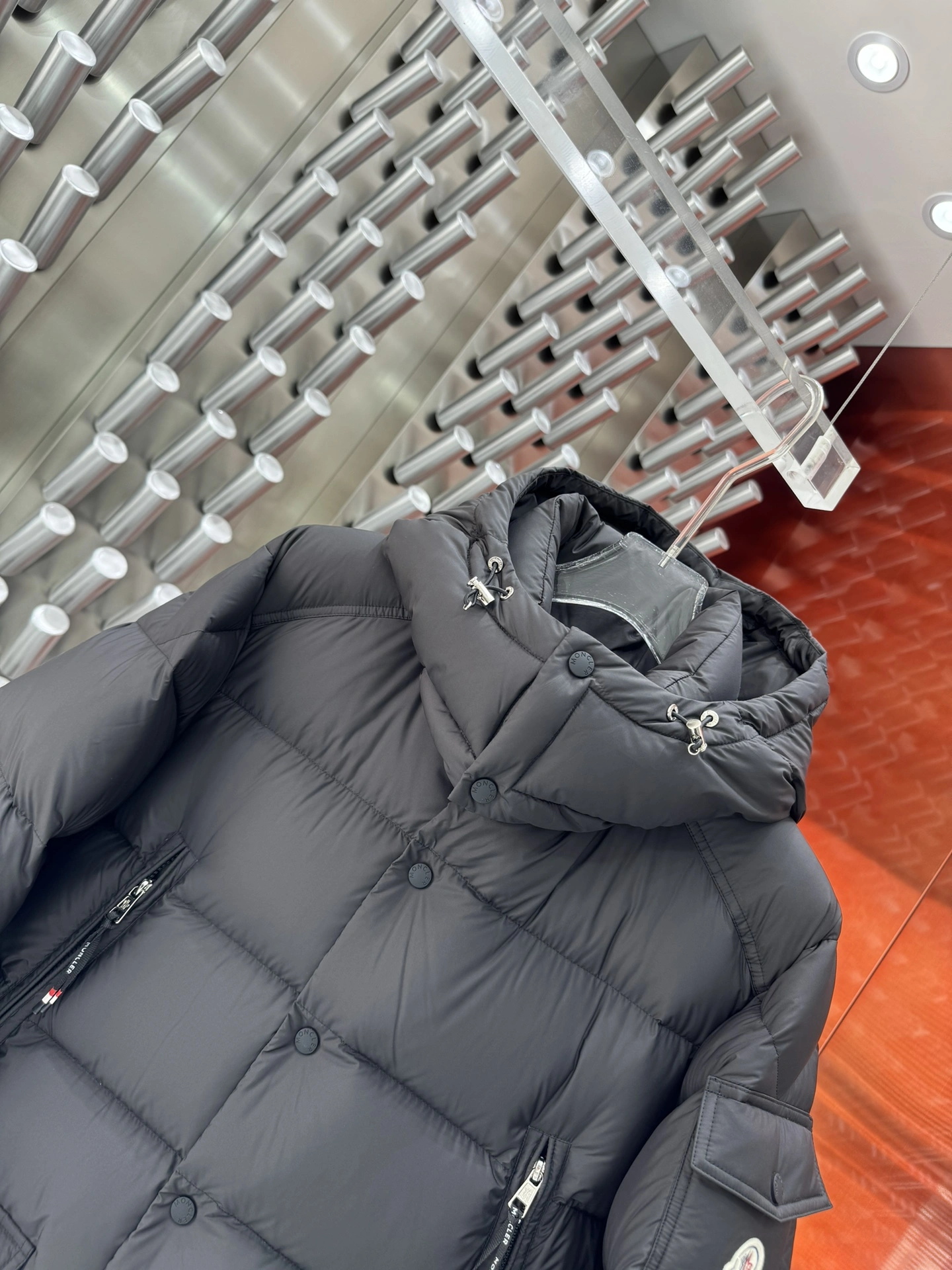 Moncler Down Jackets Neat 146191