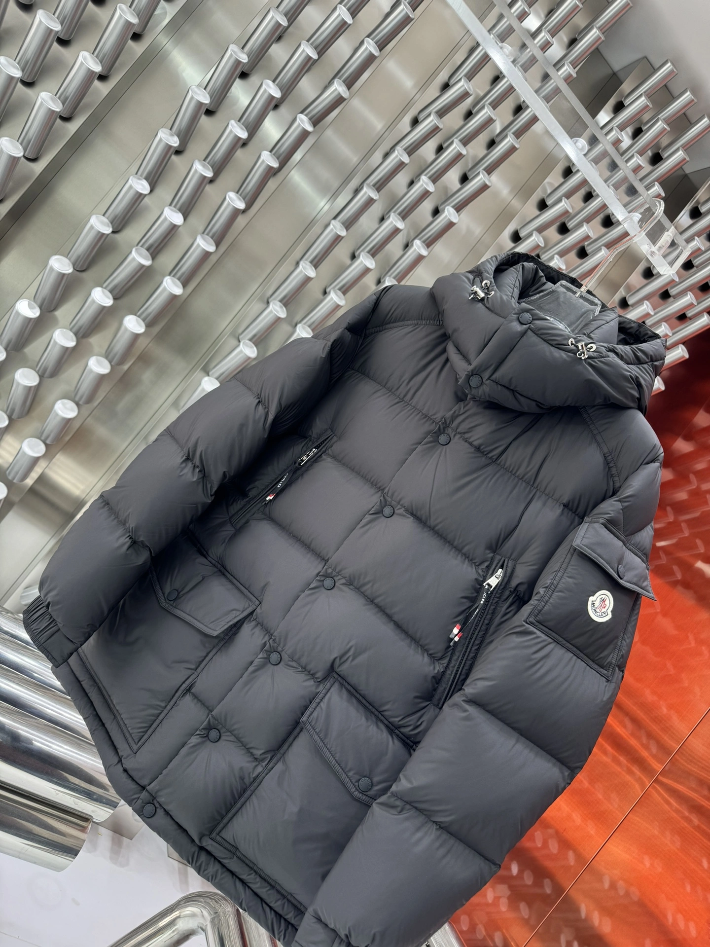 Moncler Down Jackets Neat 146191