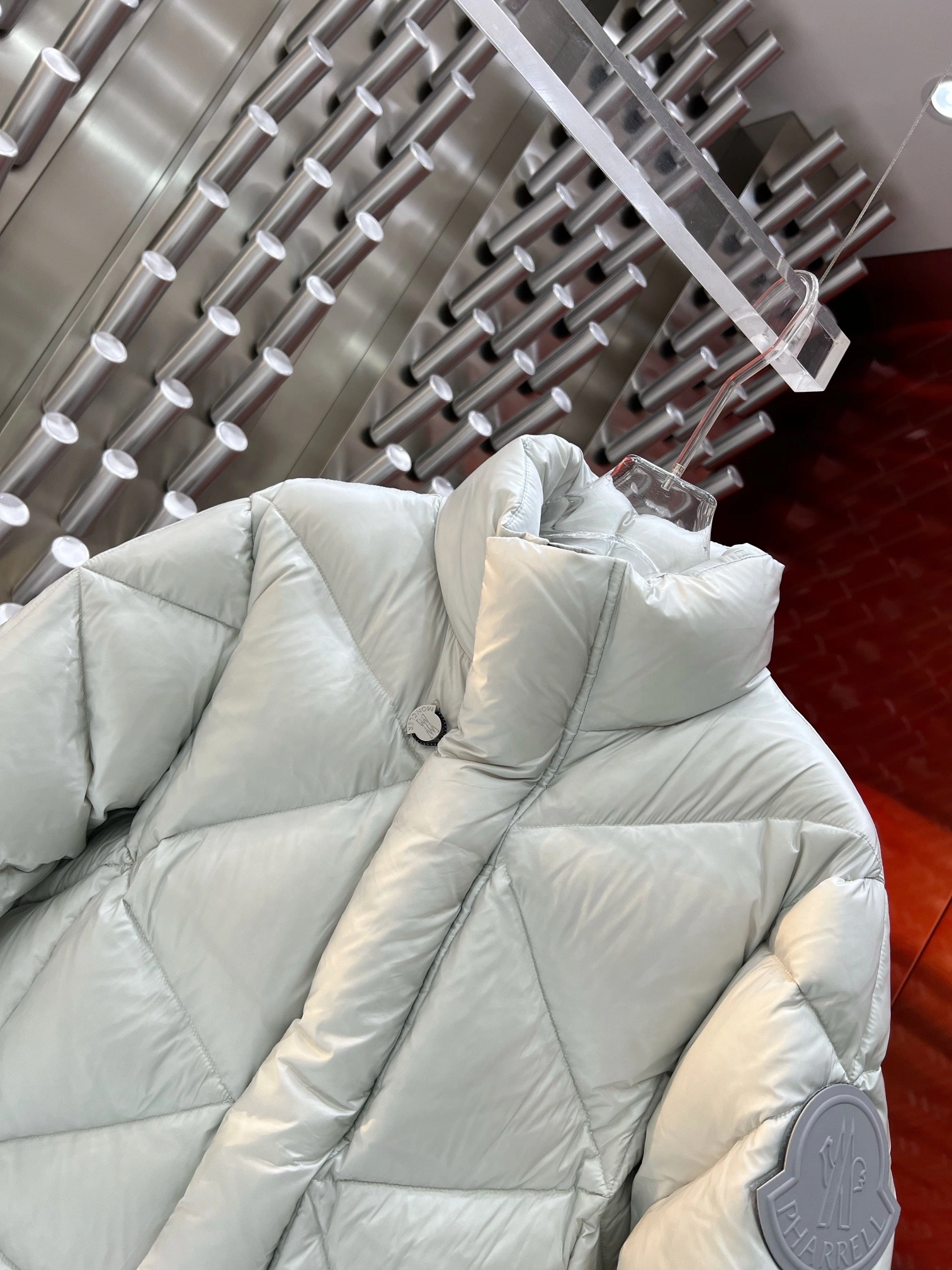 OnTrend Moncler Down Jackets 146189
