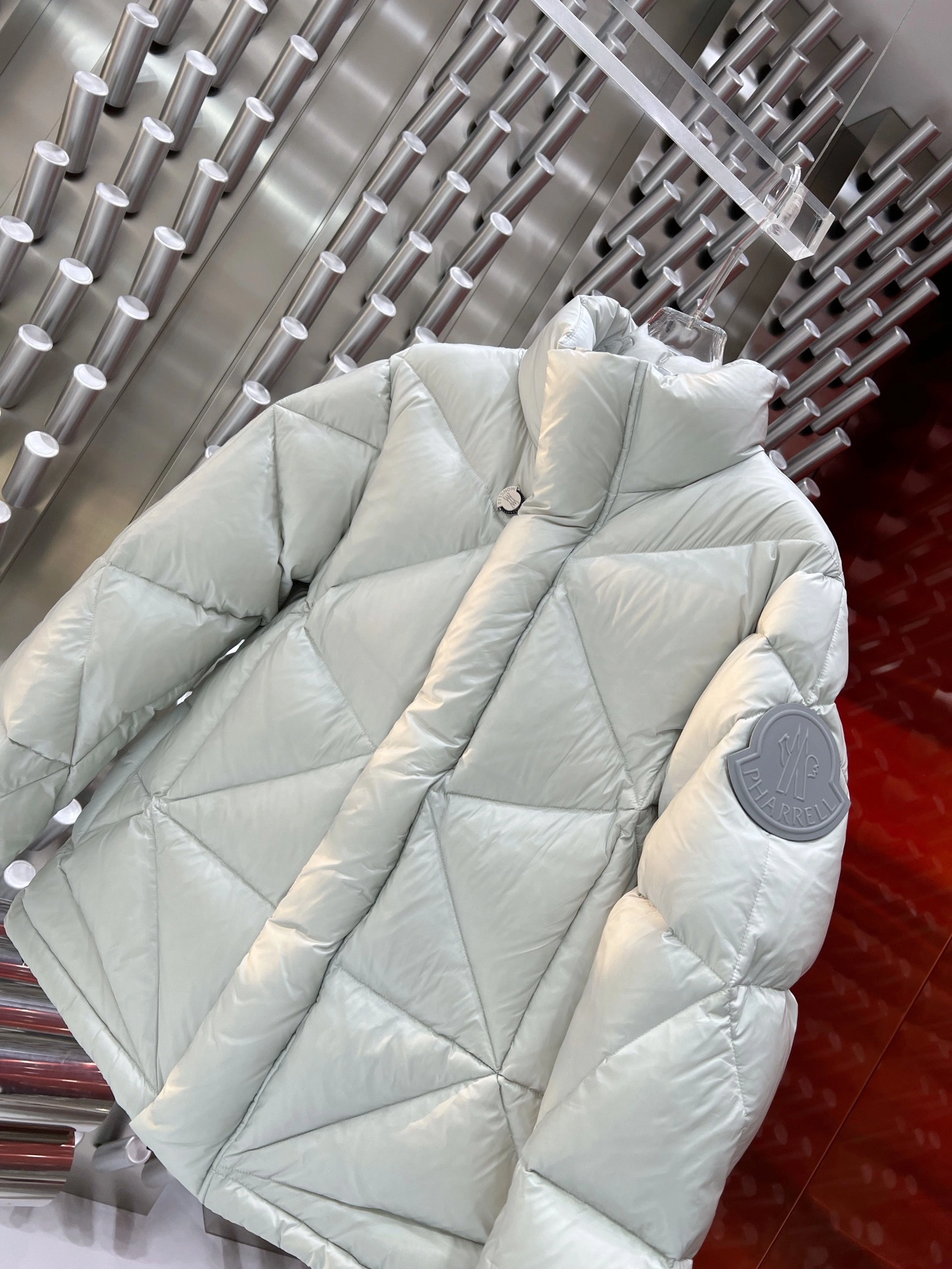 OnTrend Moncler Down Jackets 146189