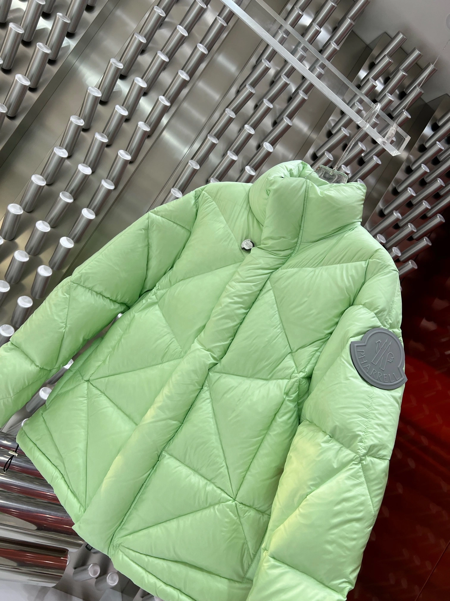 Moncler Down Jackets Attractive 146188