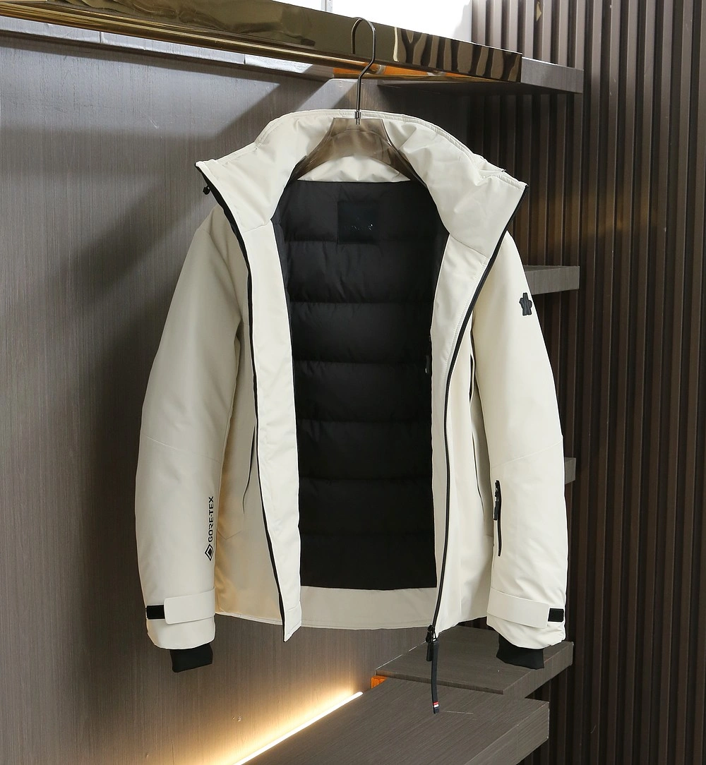 Bright Moncler Down Jackets 146186