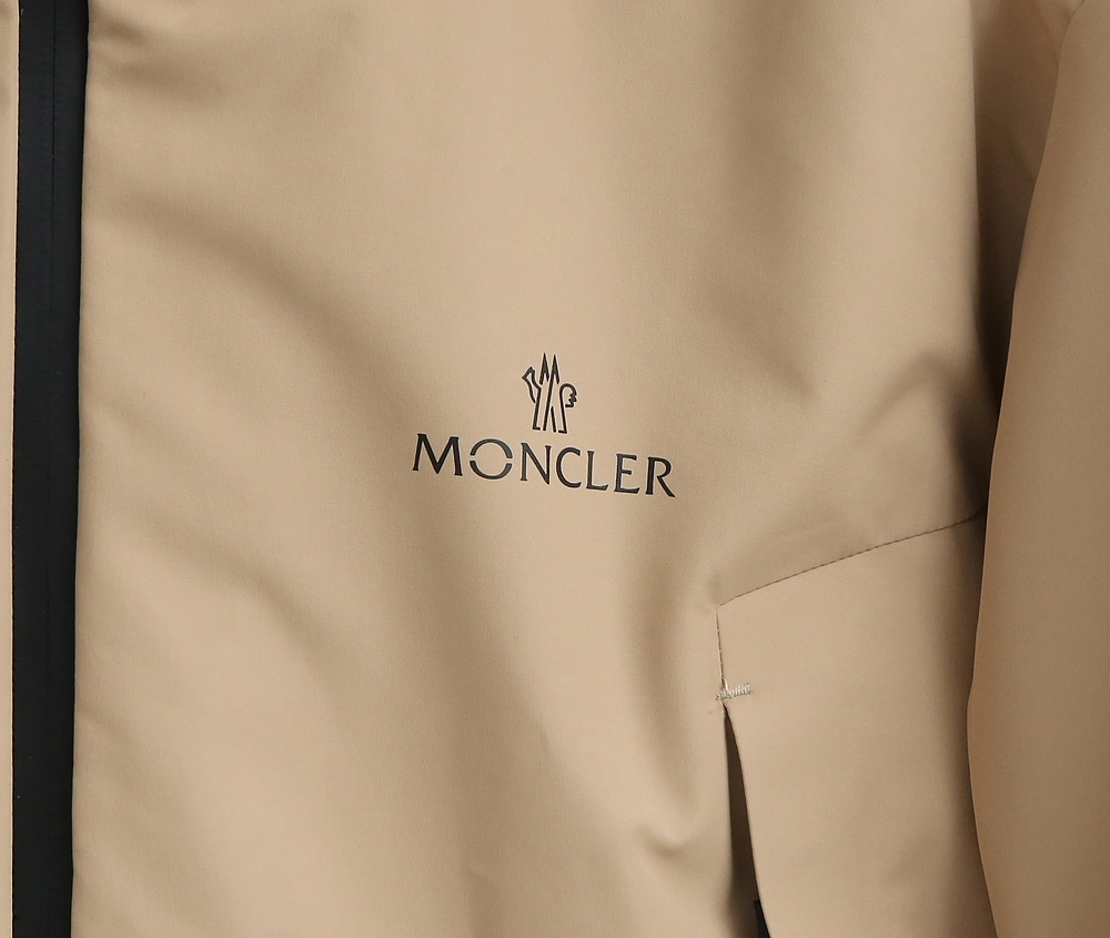 Moncler Down Jackets Lightweight 146183