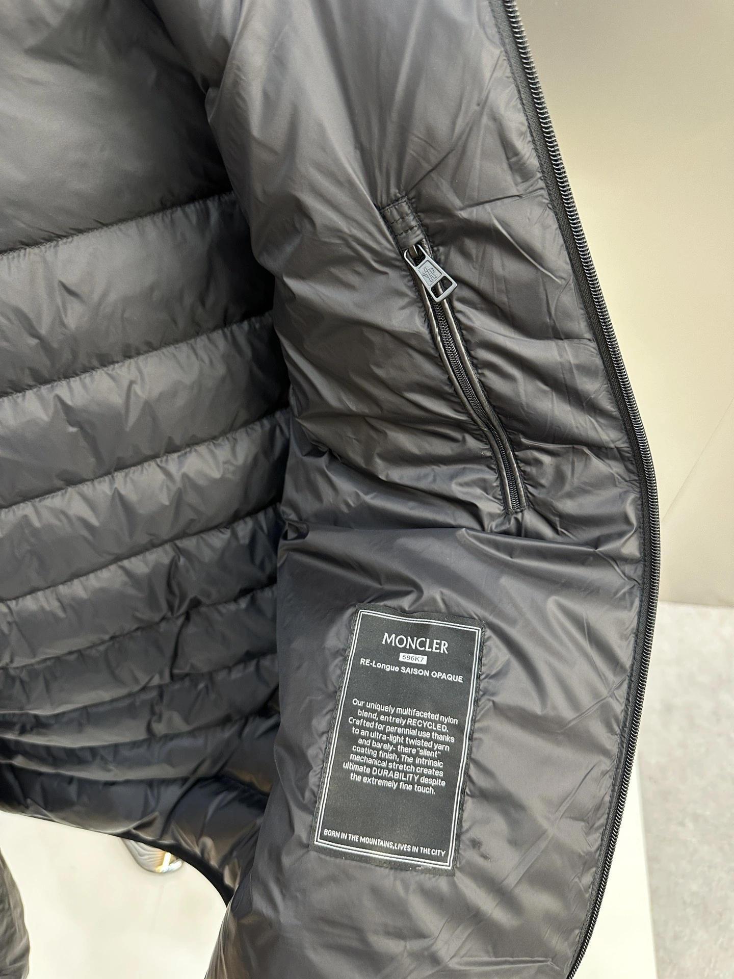 EasyCare Moncler Down Jackets 146165