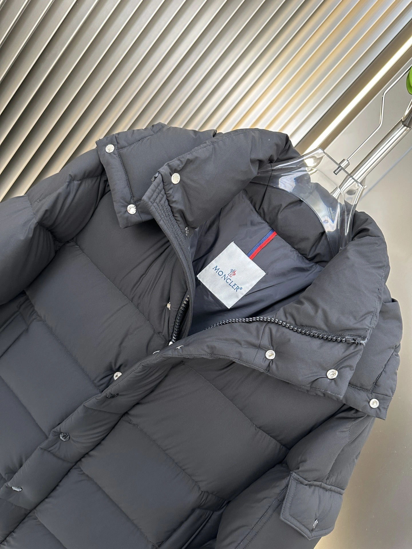RelaxedFit Moncler Down Jackets 146173