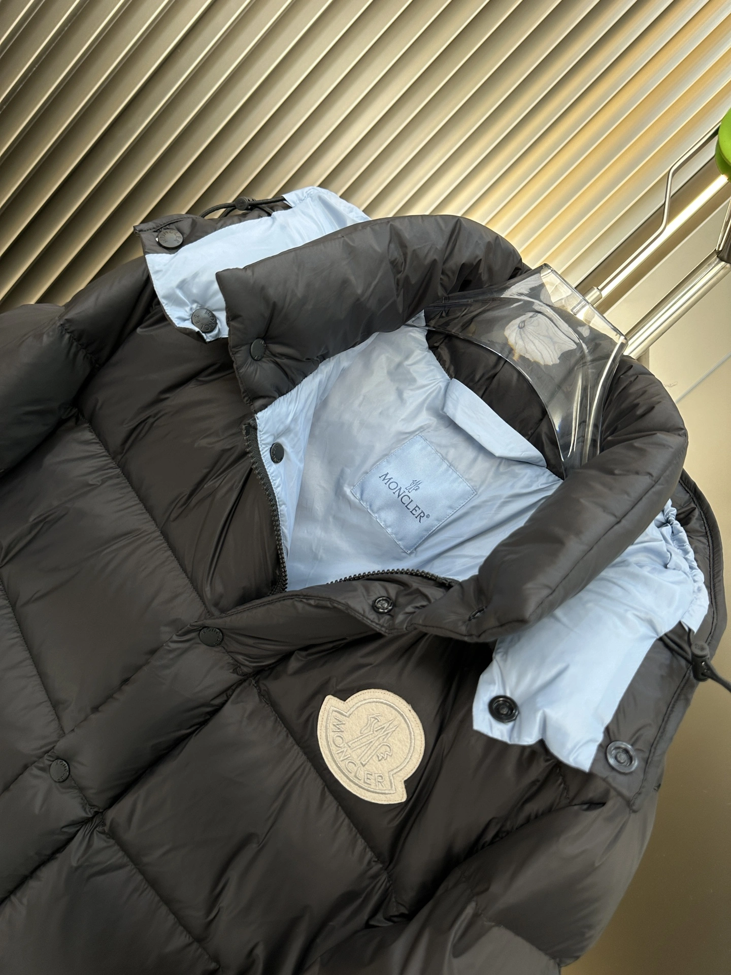 Original Moncler Down Jackets 146179