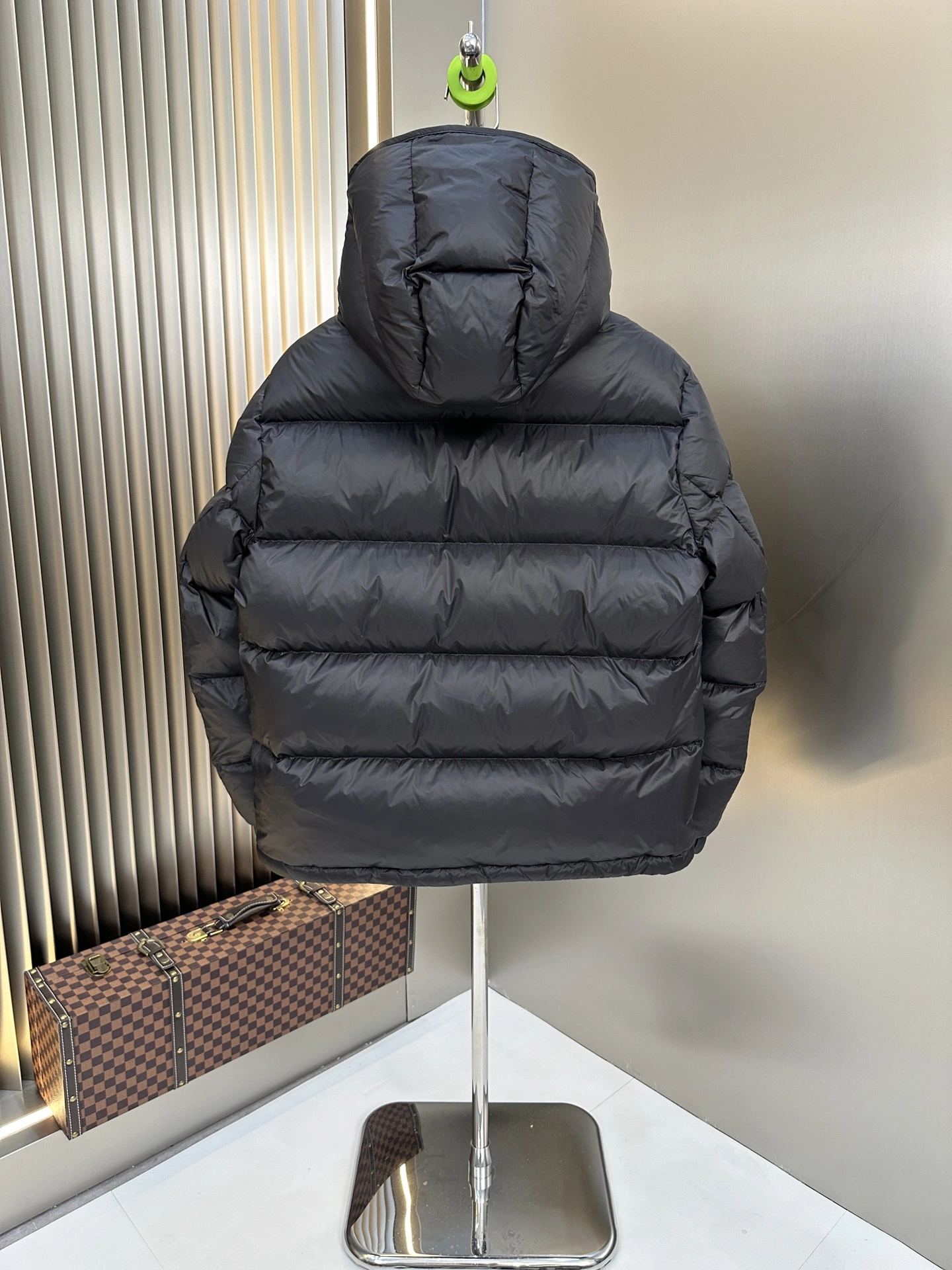 Original Moncler Down Jackets 146179