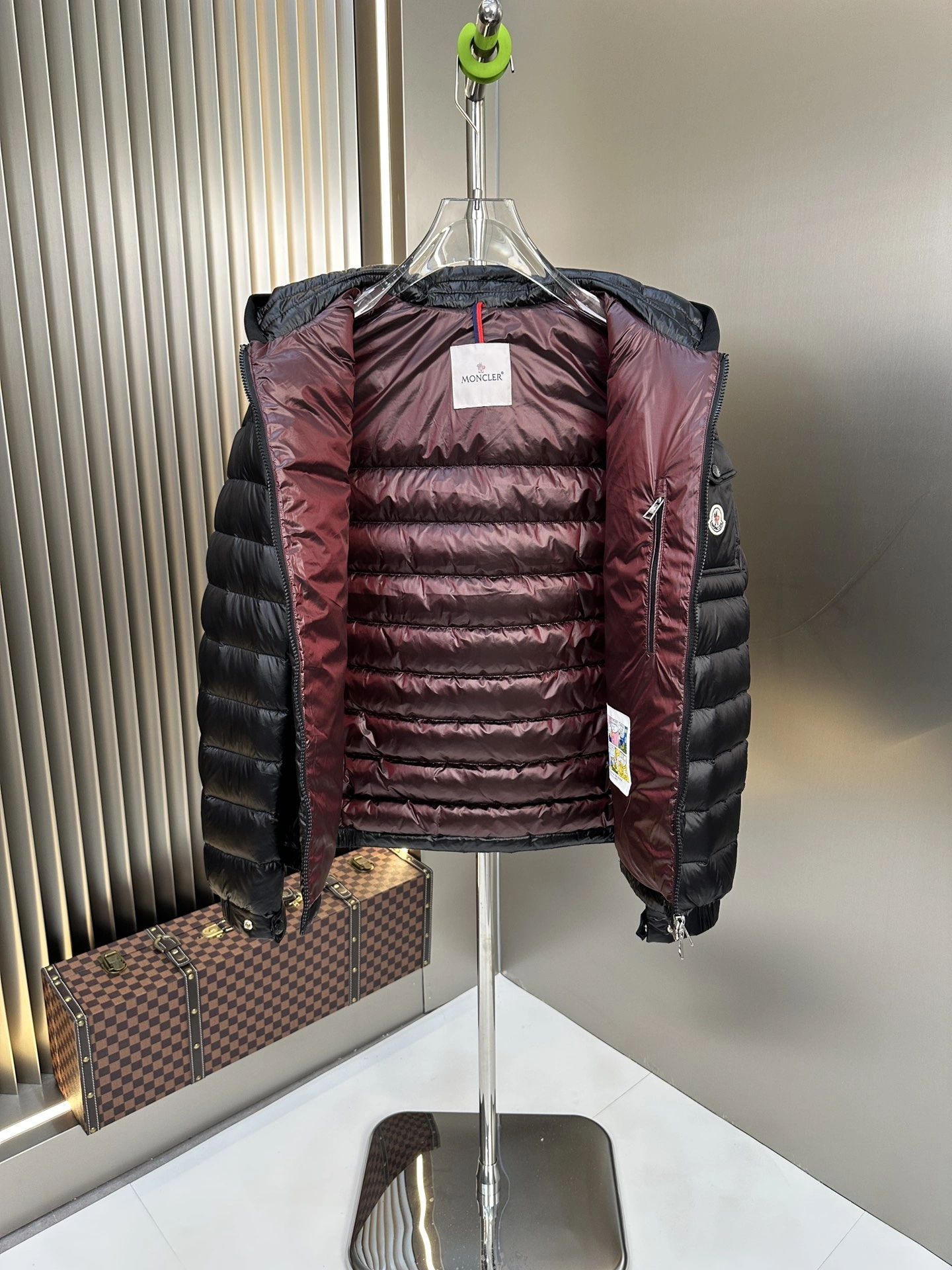 Packable Moncler Down Jackets 146184