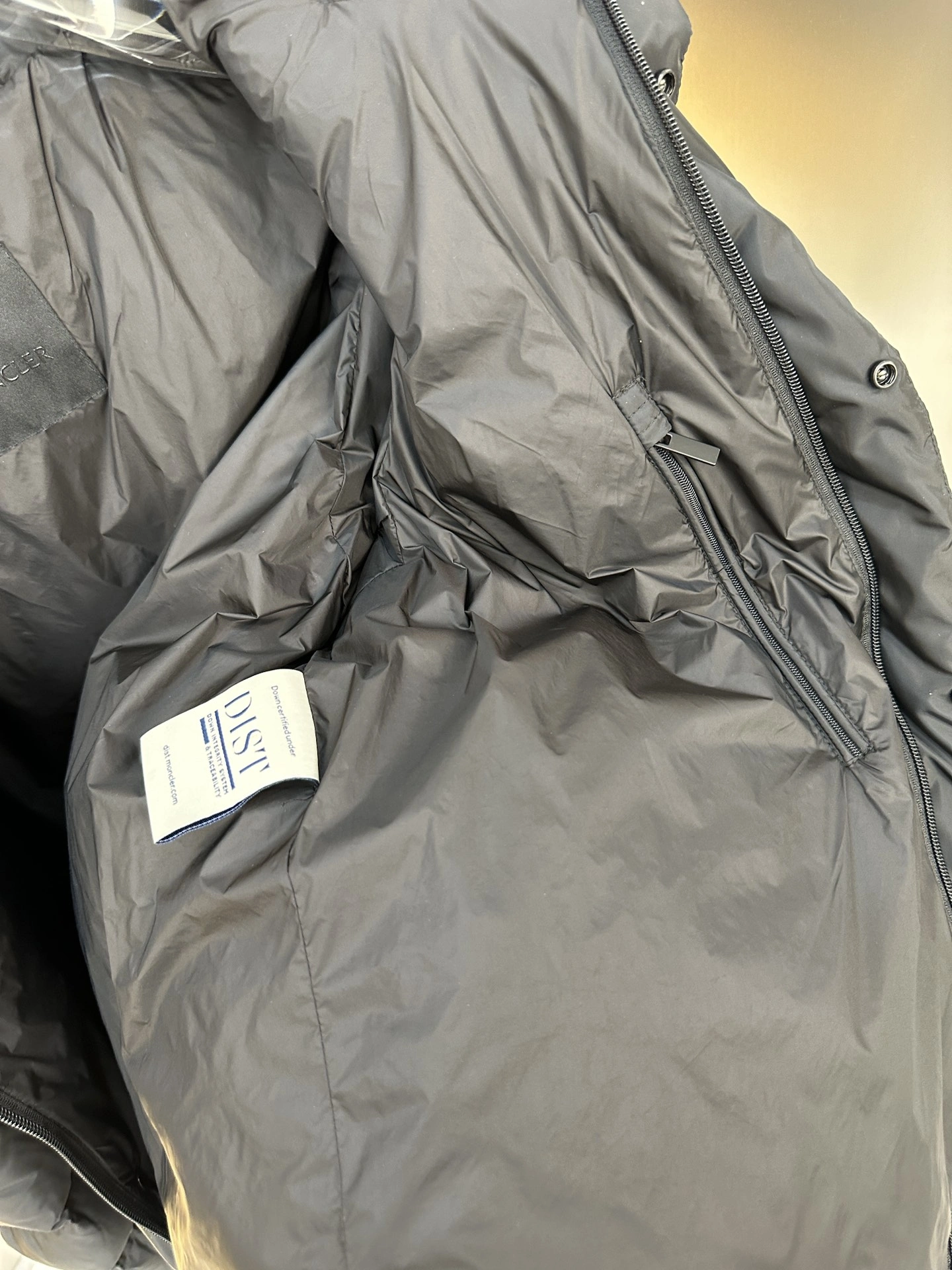 Reliable Moncler Down Jackets 146163