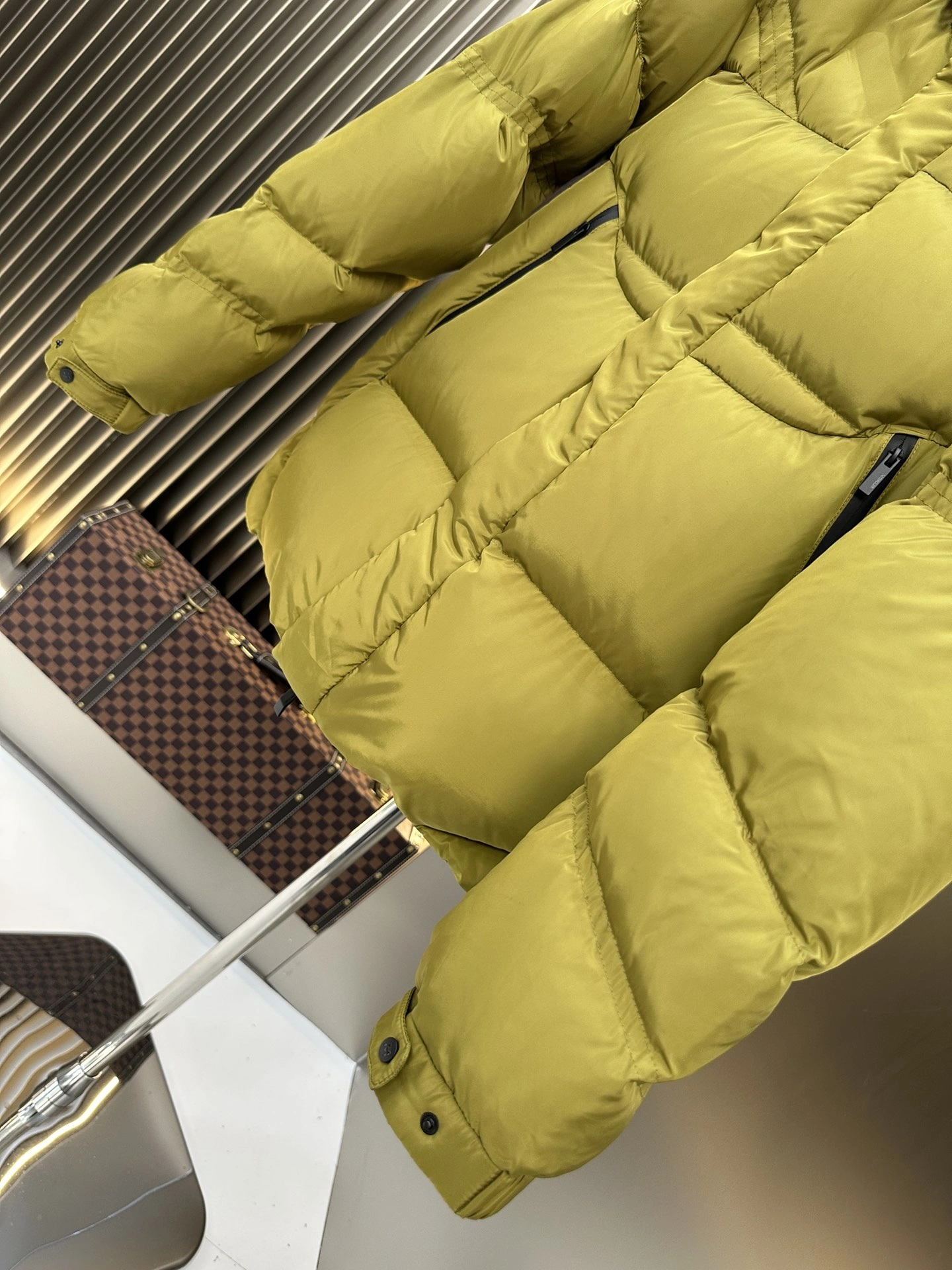 Moncler Down Jackets Sustainable 146169