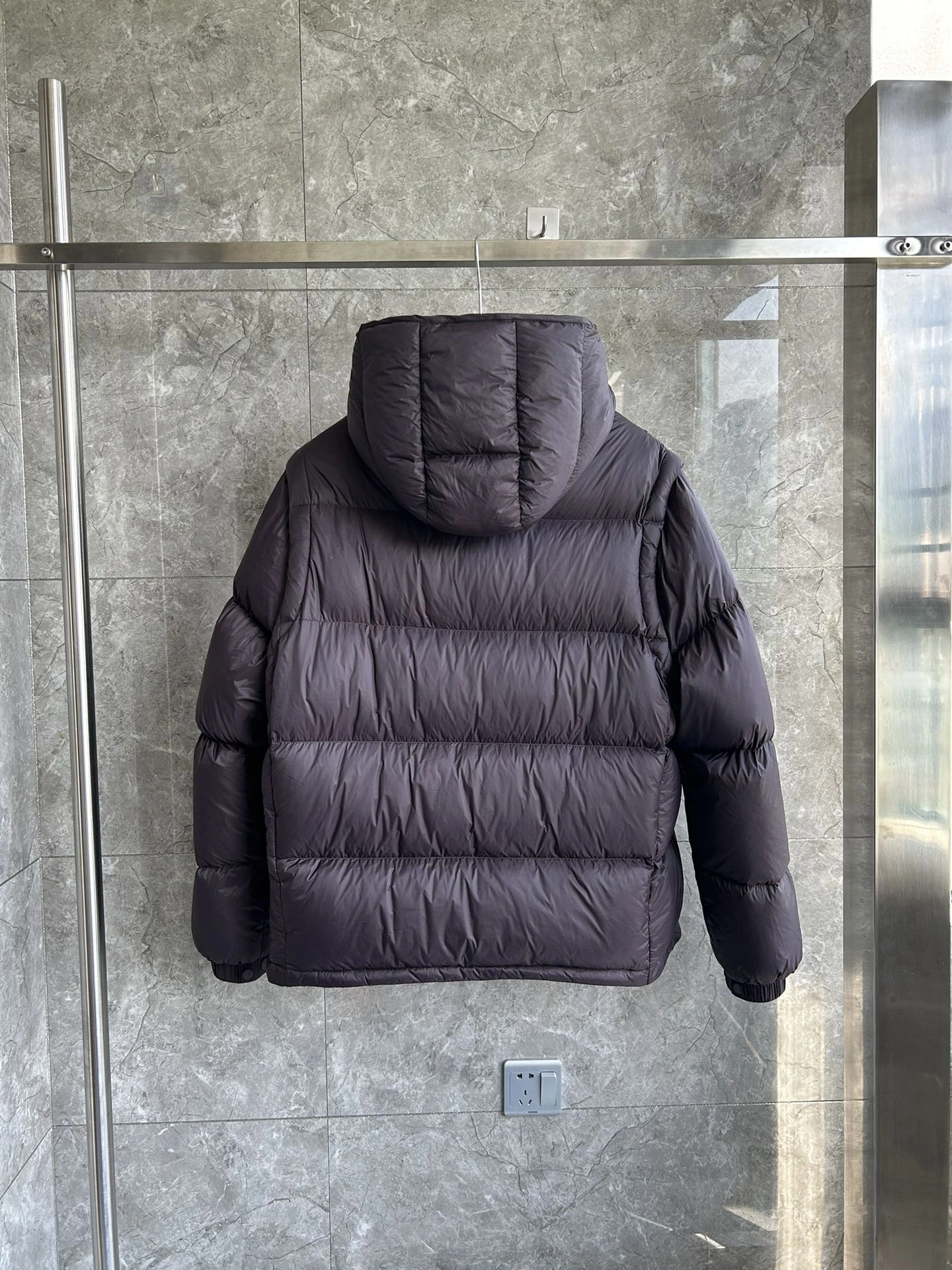 Contemporary Moncler Down Jackets 146172