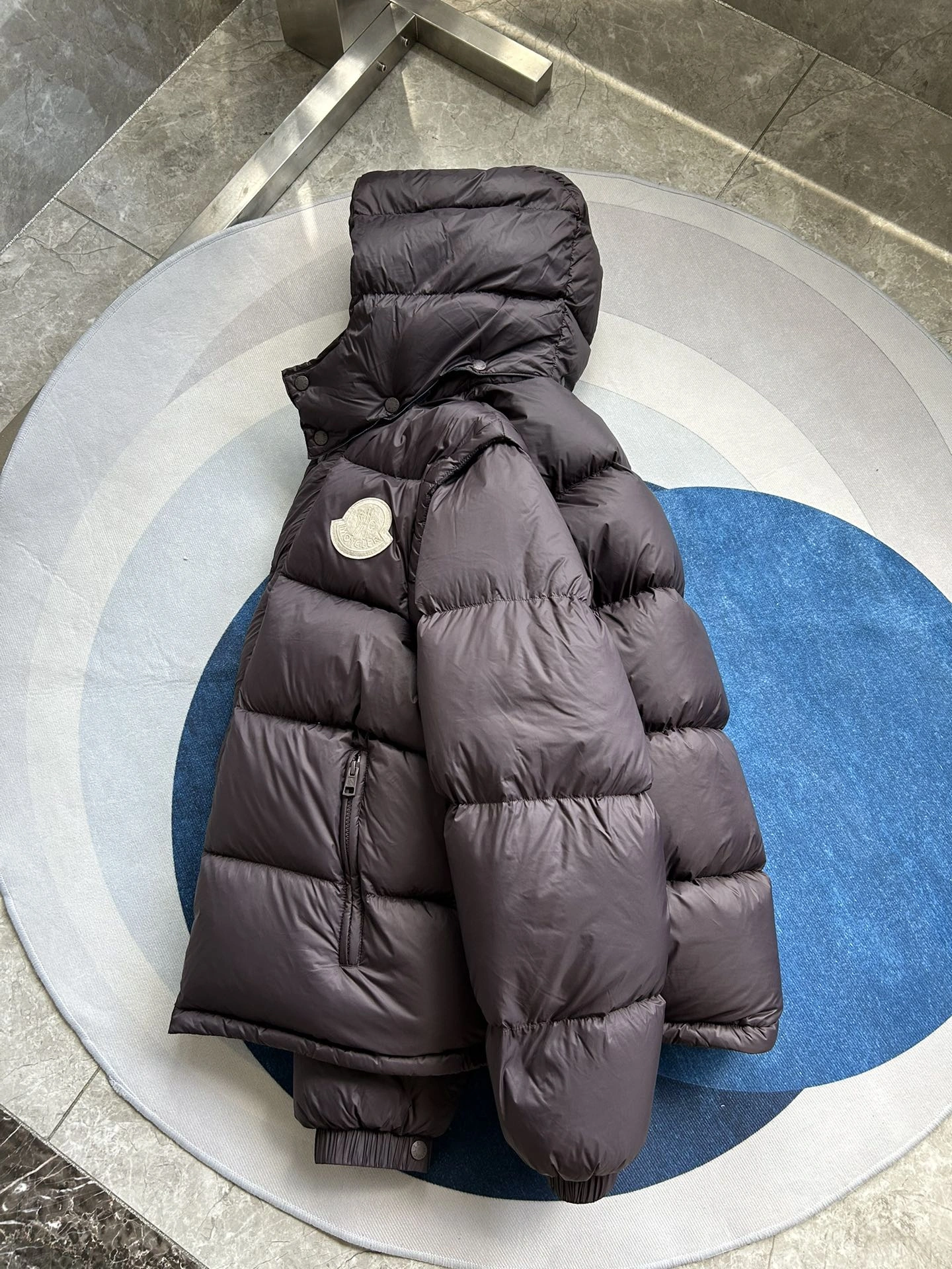 Contemporary Moncler Down Jackets 146172