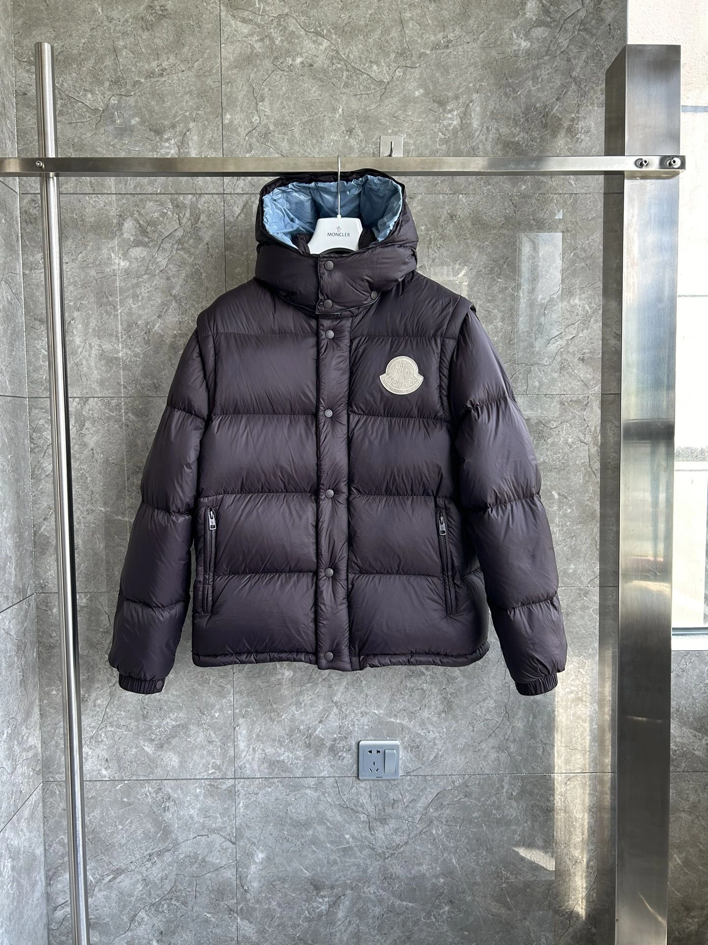 Contemporary Moncler Down Jackets 146172