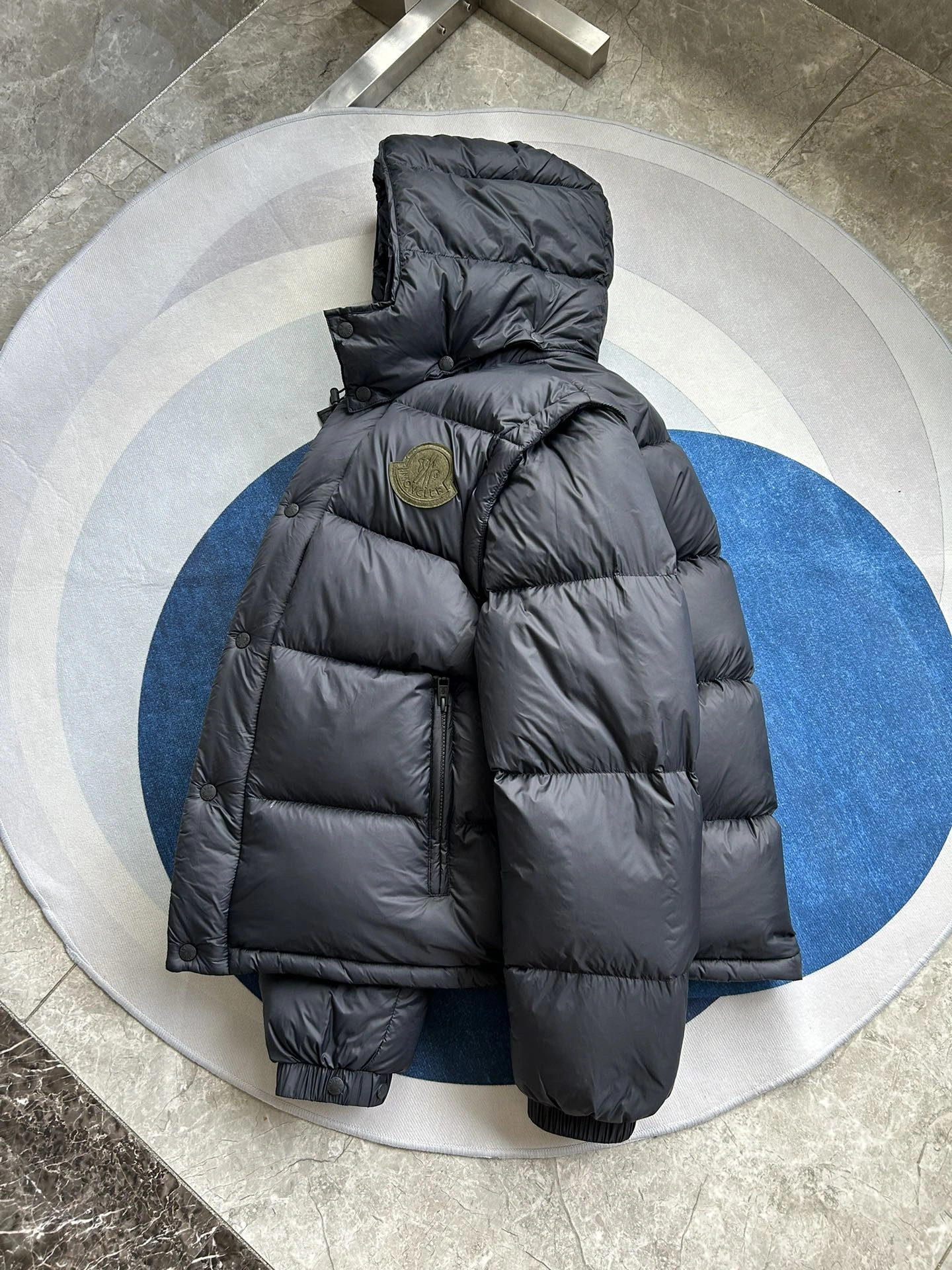 Moncler Down Jackets Casual 146177