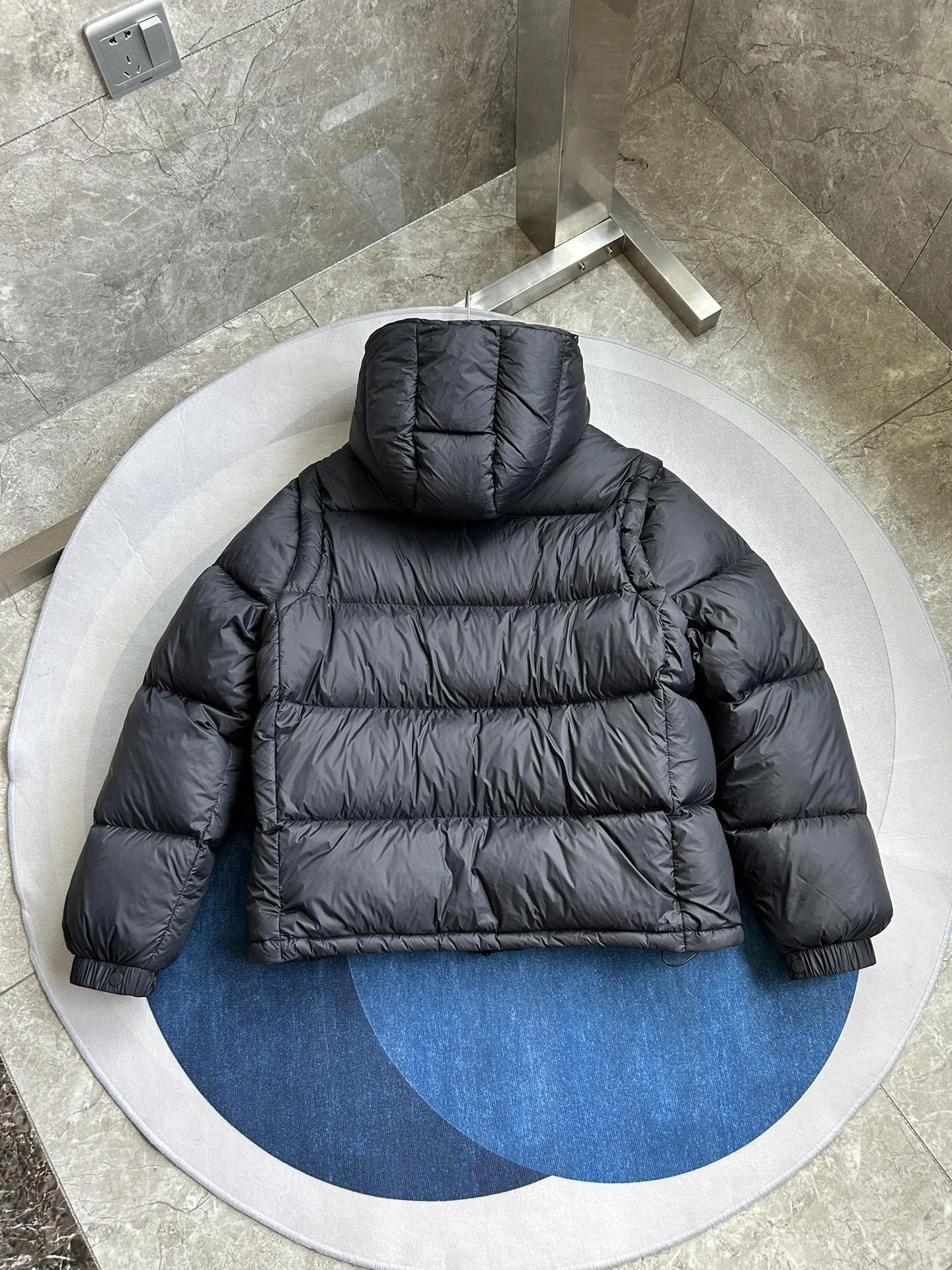 Moncler Down Jackets Casual 146177