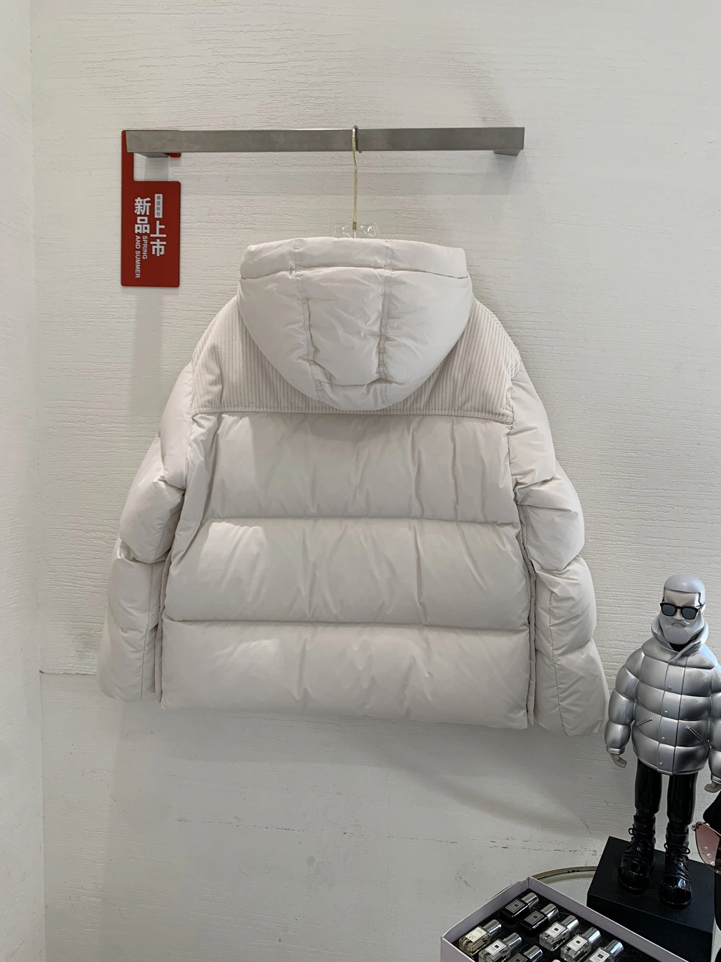EasyMatch Moncler Down Jackets 146158