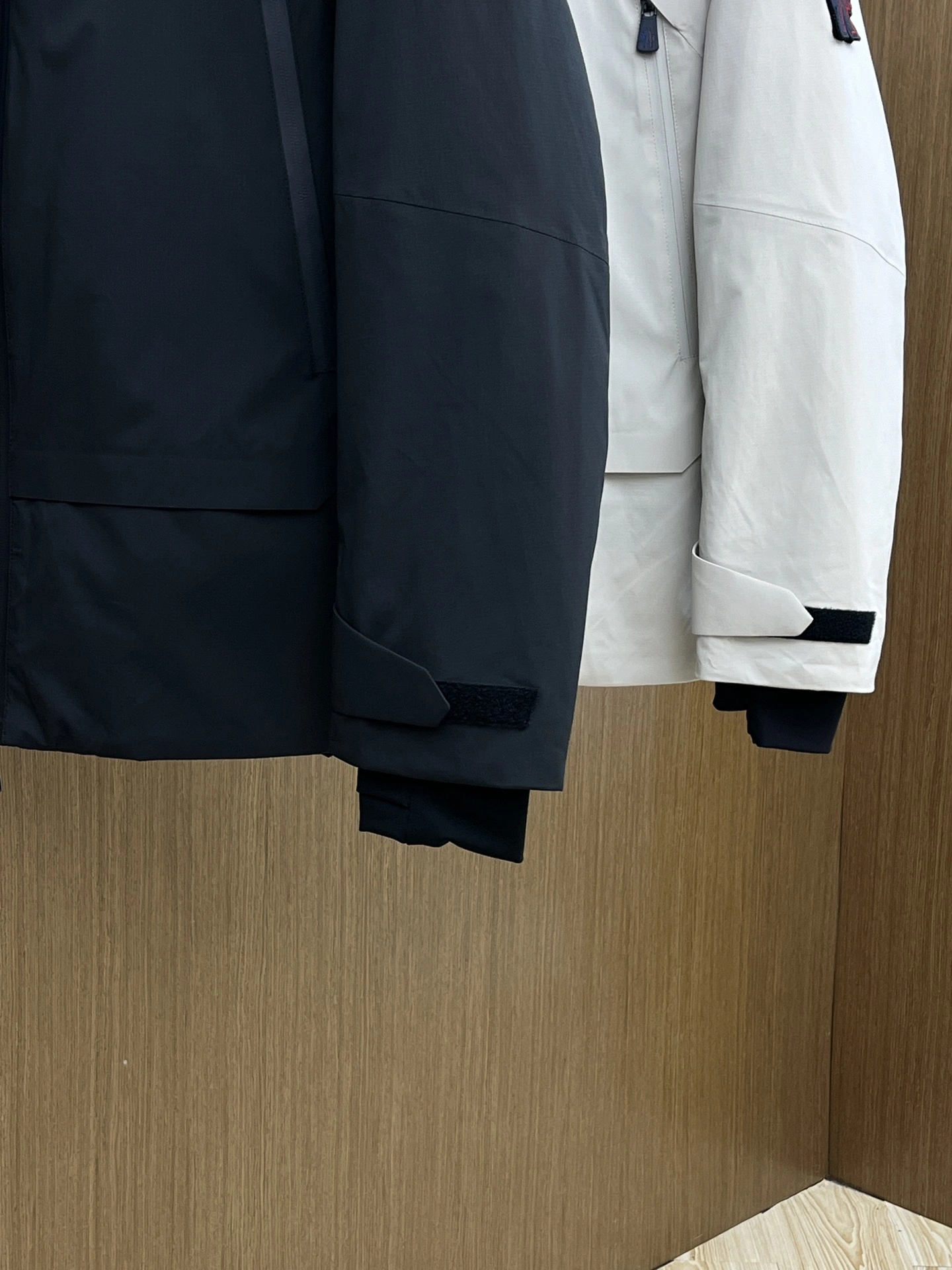 Practical Moncler Down Jackets 146155