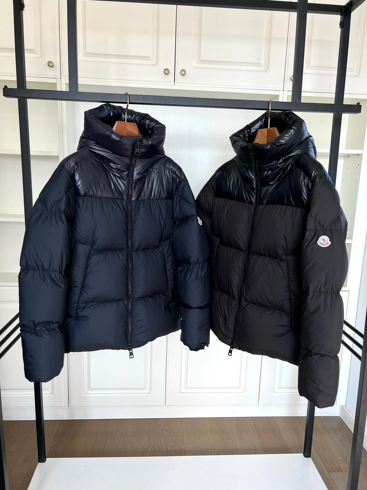 TravelReady Moncler Down Jackets 146157