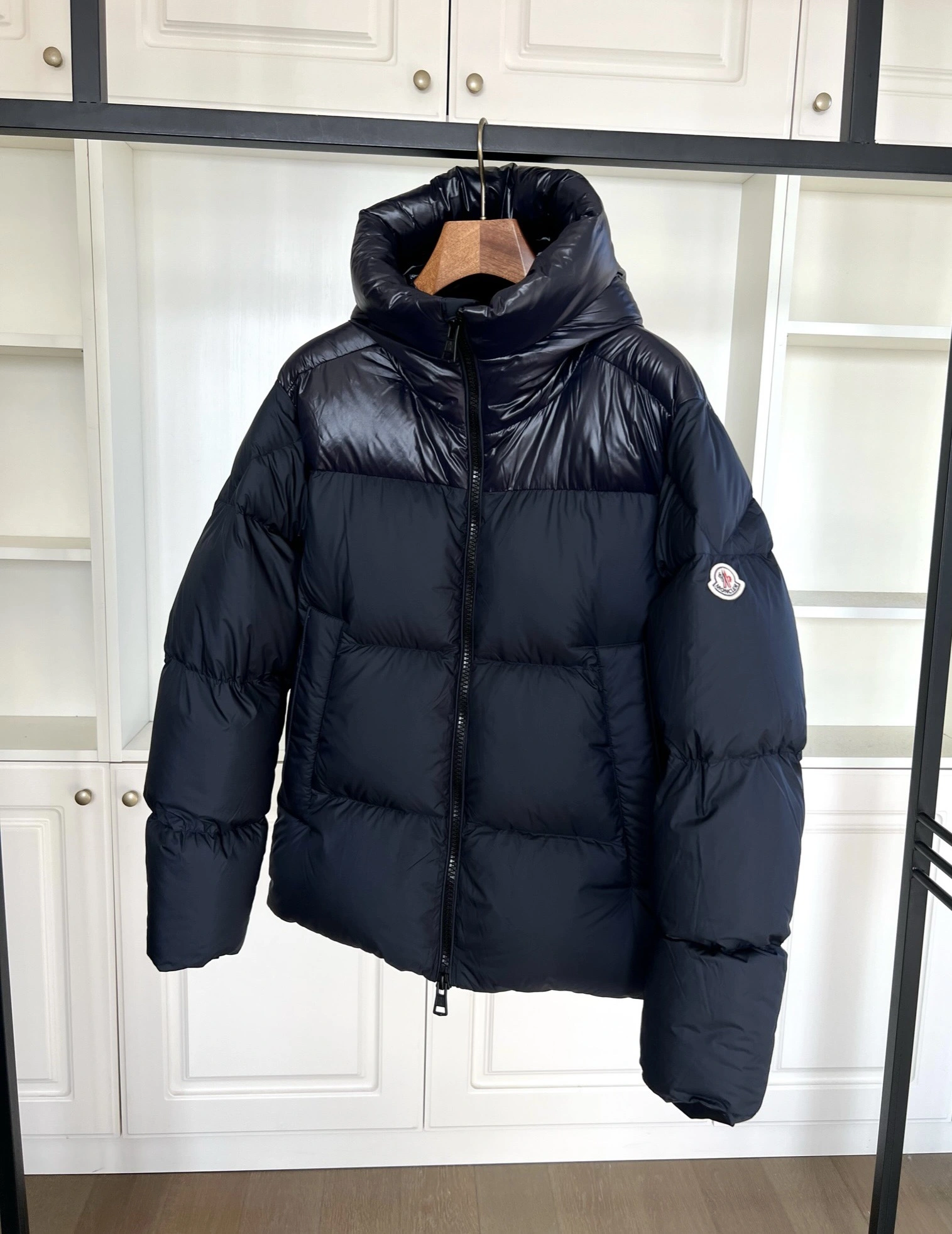 TravelReady Moncler Down Jackets 146157