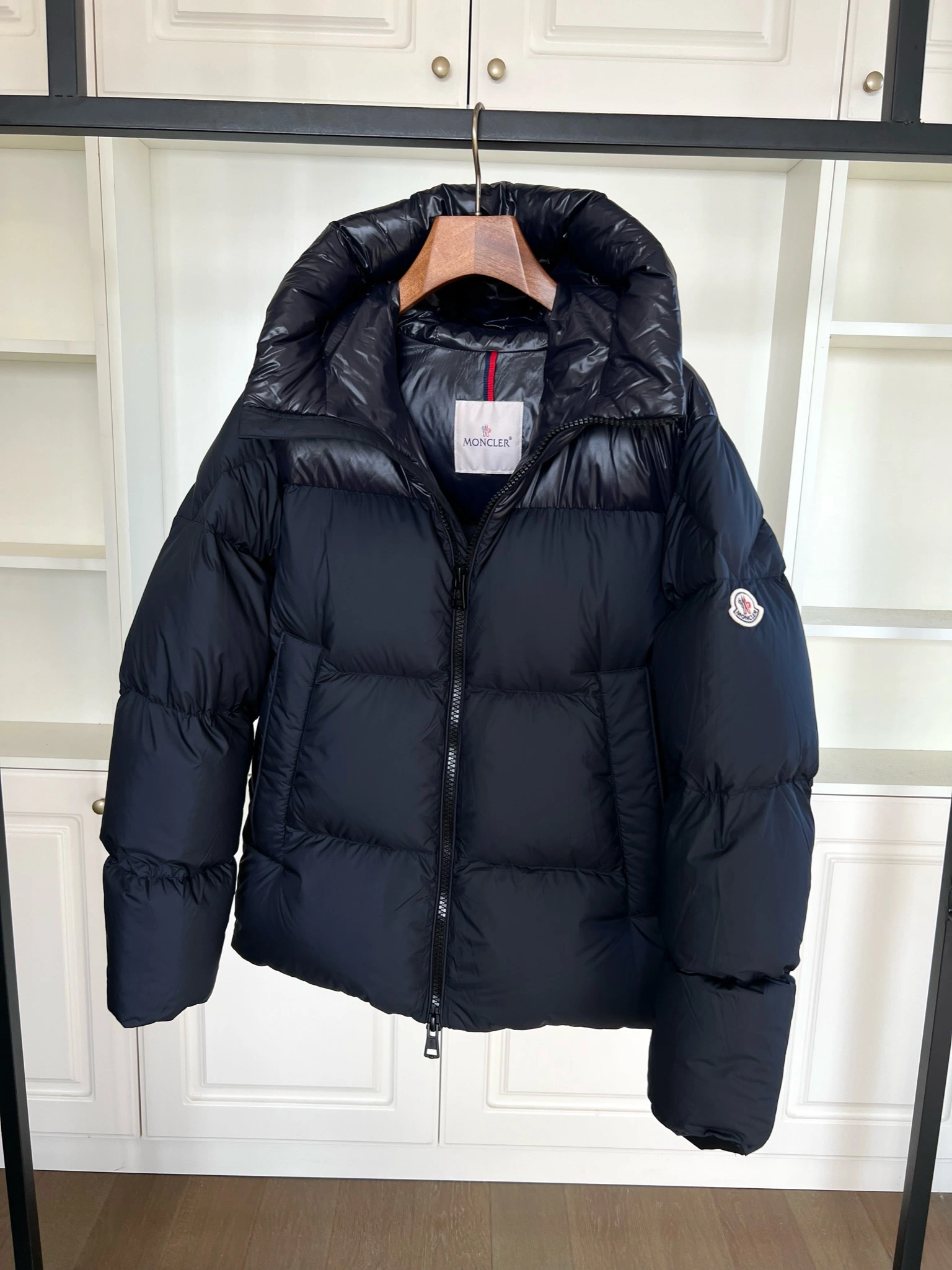 TravelReady Moncler Down Jackets 146157