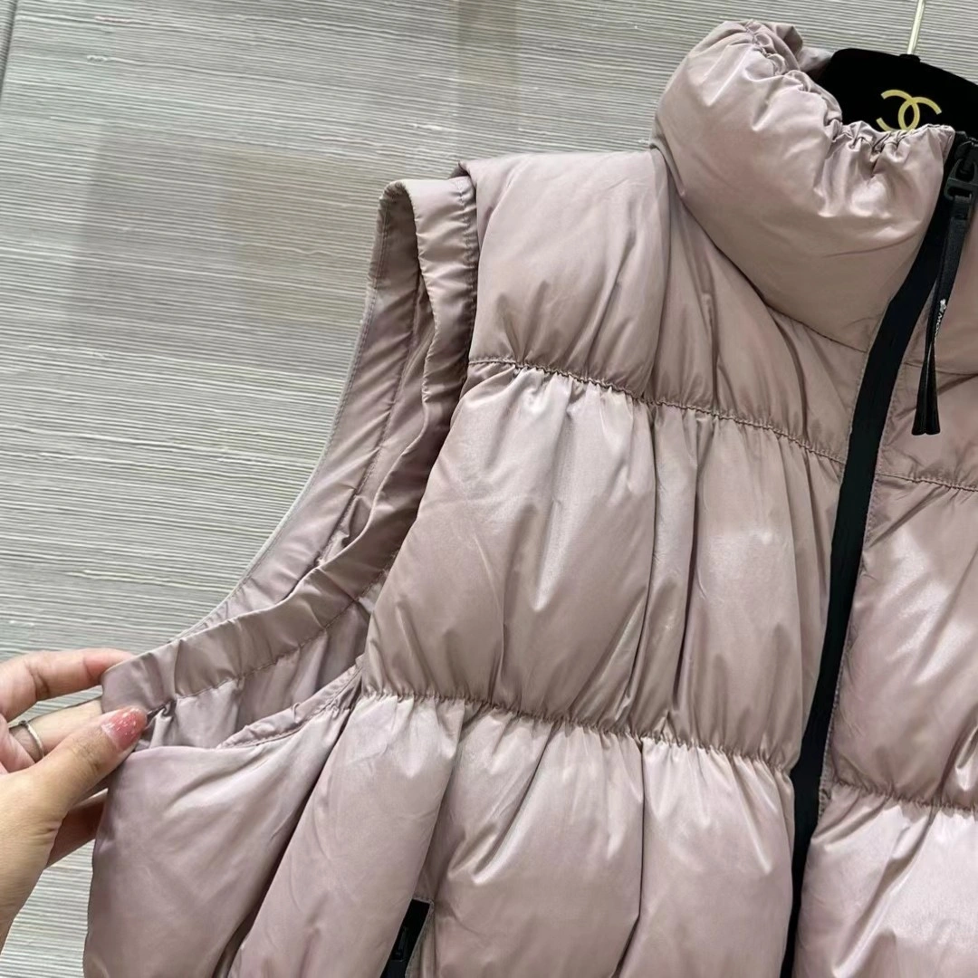 RelaxedFit Moncler Down Jackets 146154