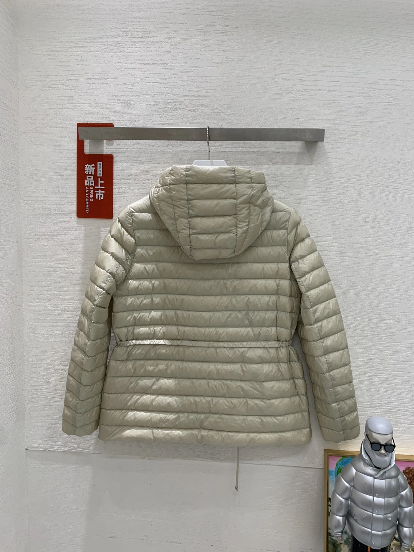 TravelReady Moncler Down Jackets 146153