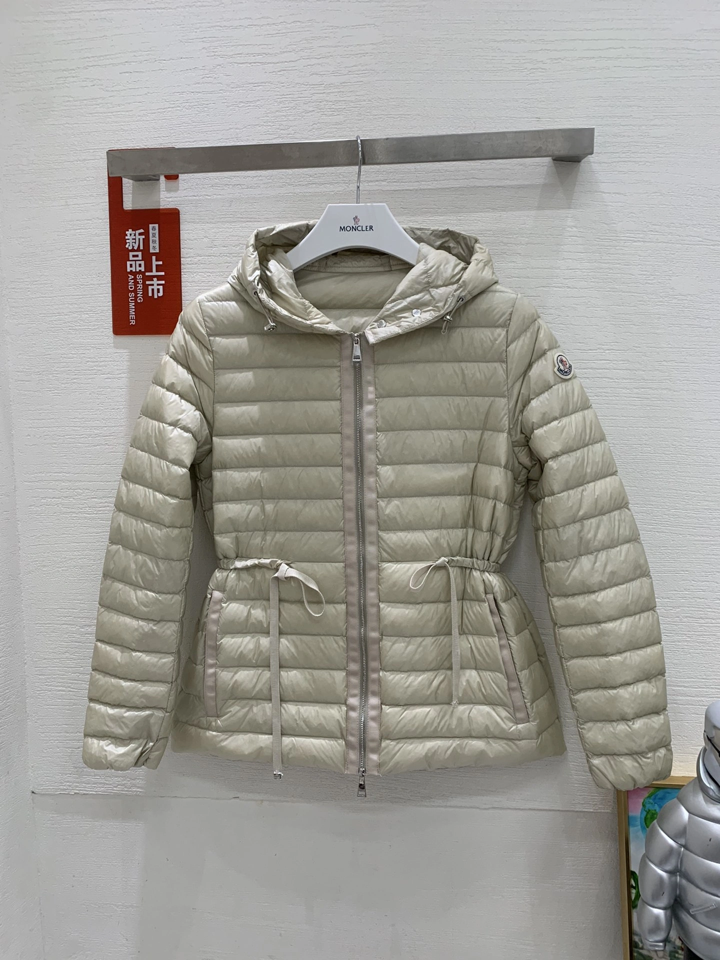 TravelReady Moncler Down Jackets 146153