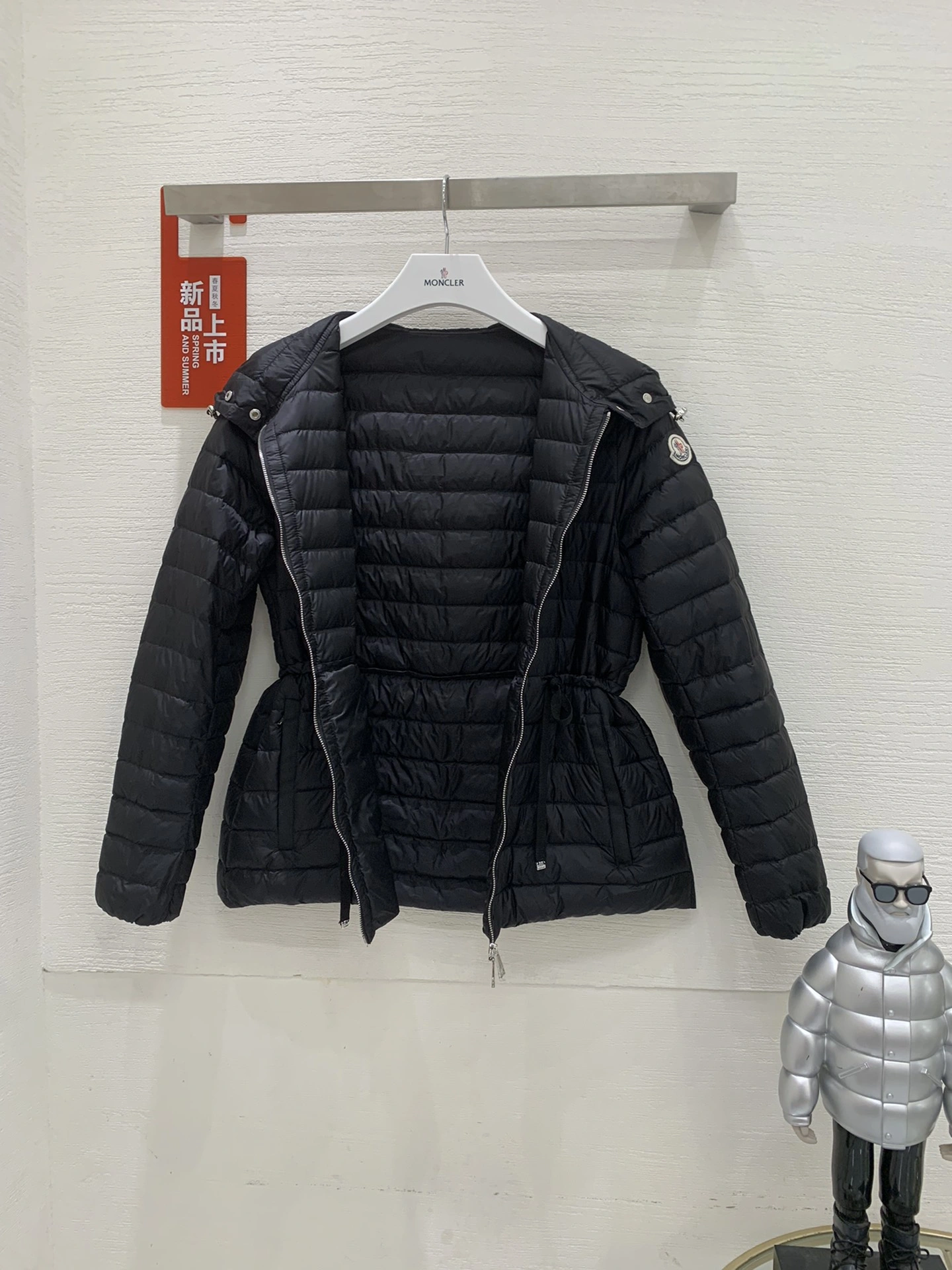 Moncler Down Jackets Efficient 146151