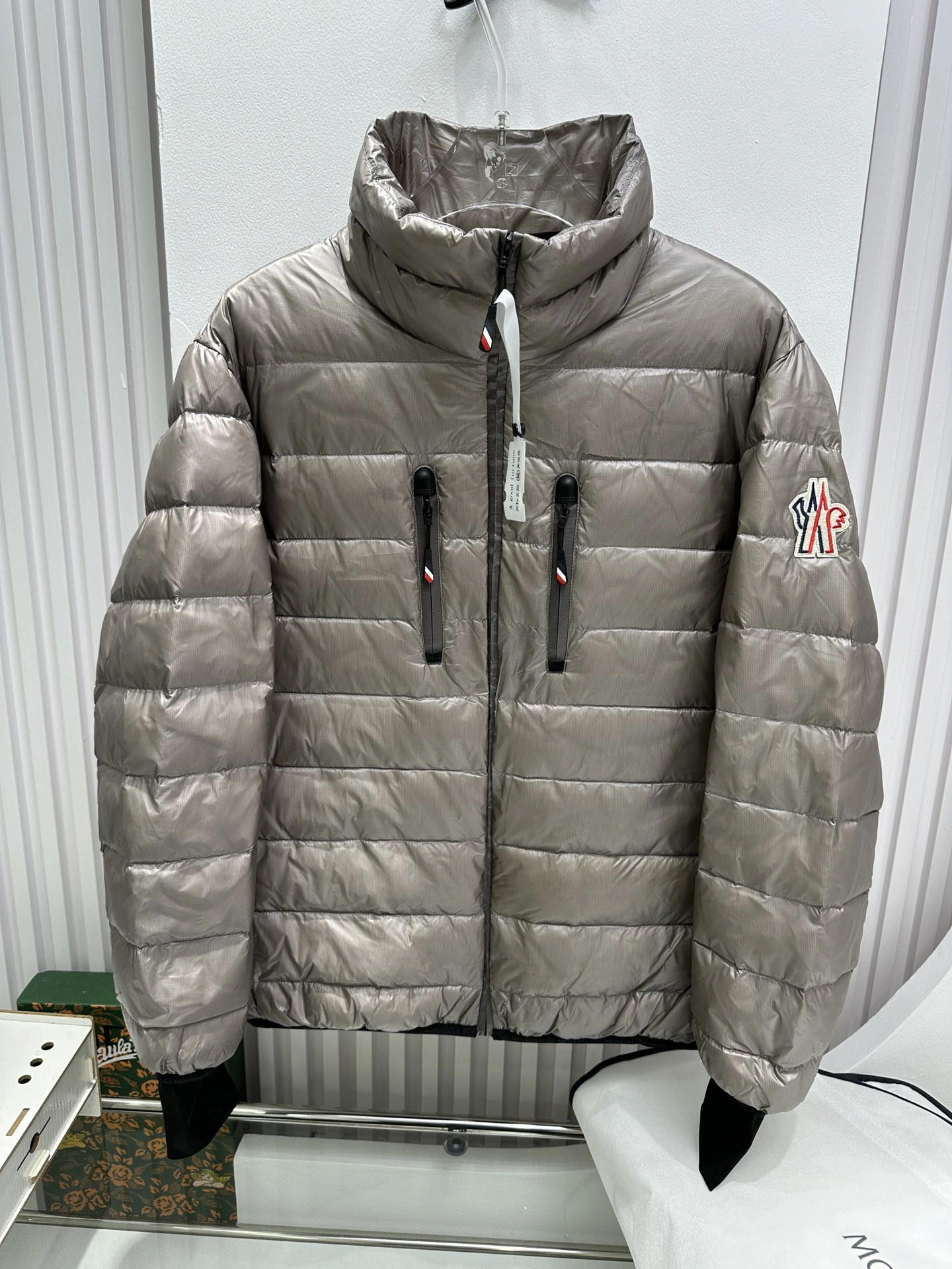 Flexible Moncler Down Jackets 146146