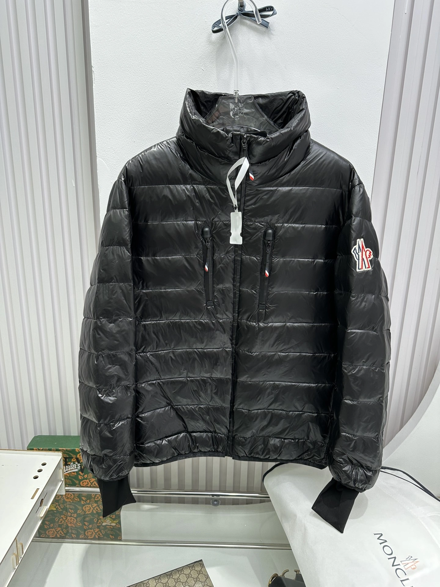 Moncler Down Jackets Tailored 146143