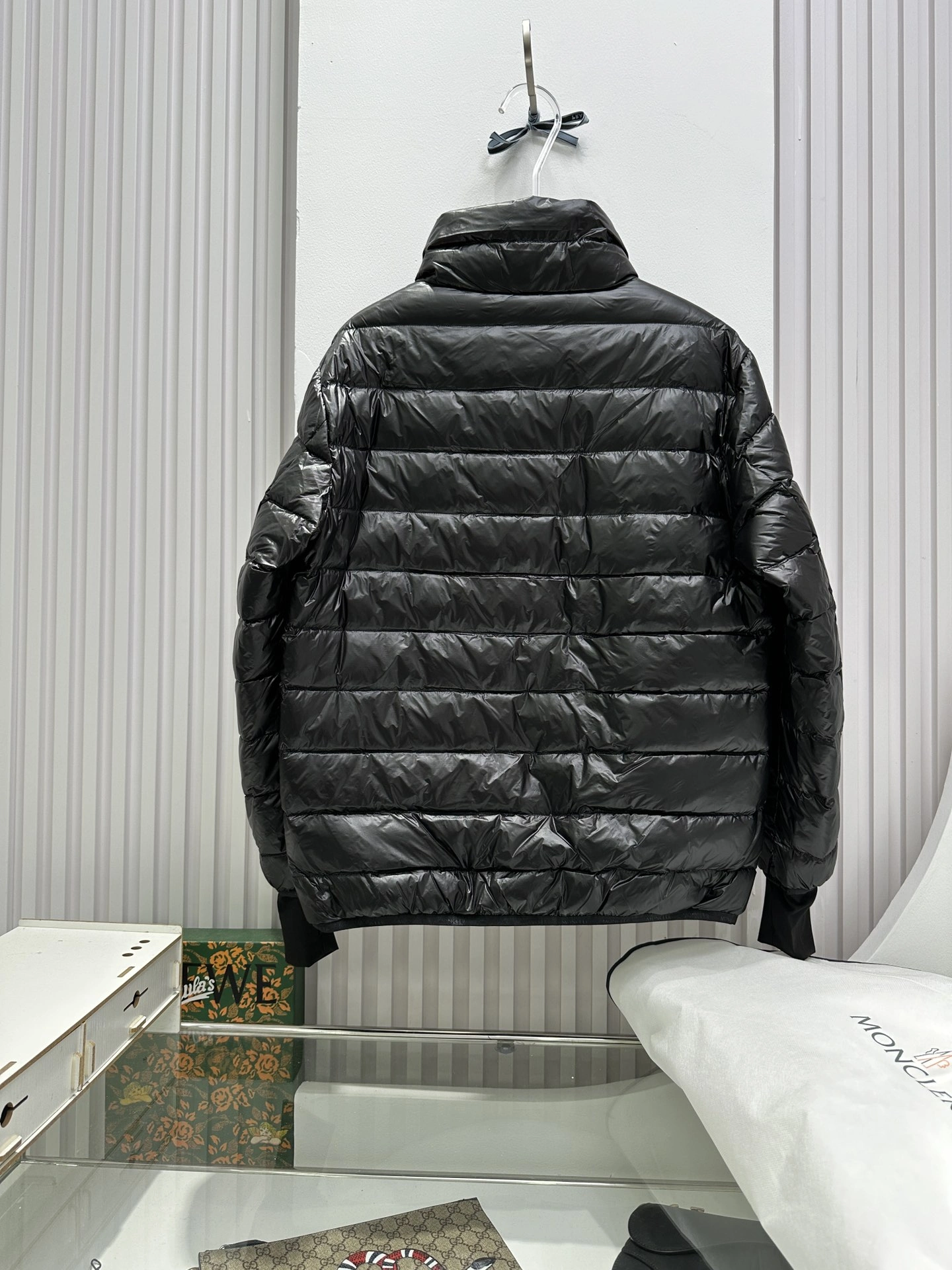 Moncler Down Jackets Tailored 146143
