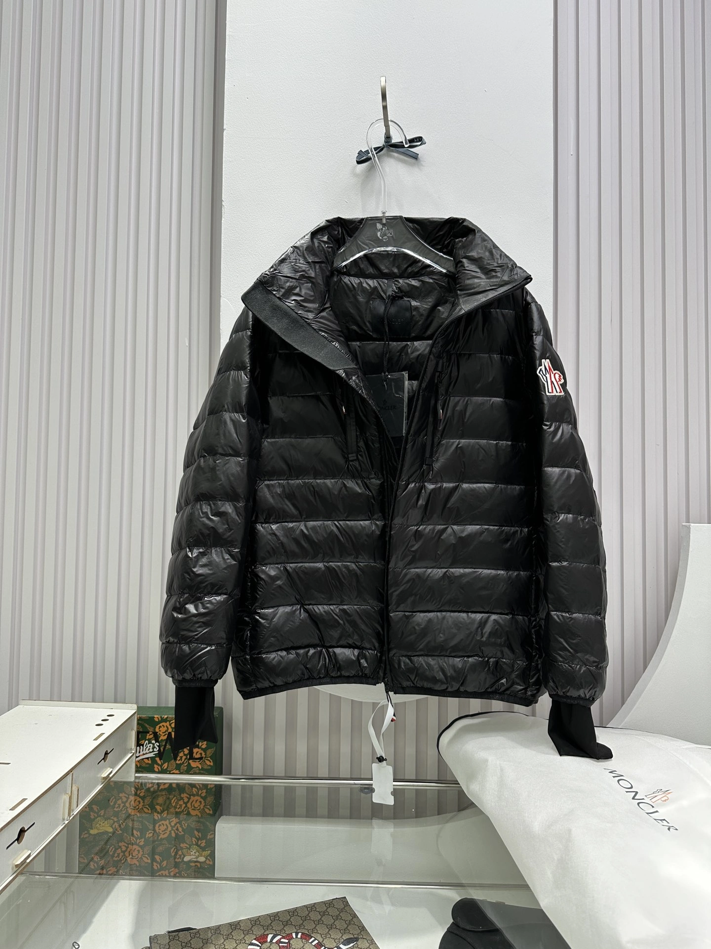 Moncler Down Jackets Tailored 146143