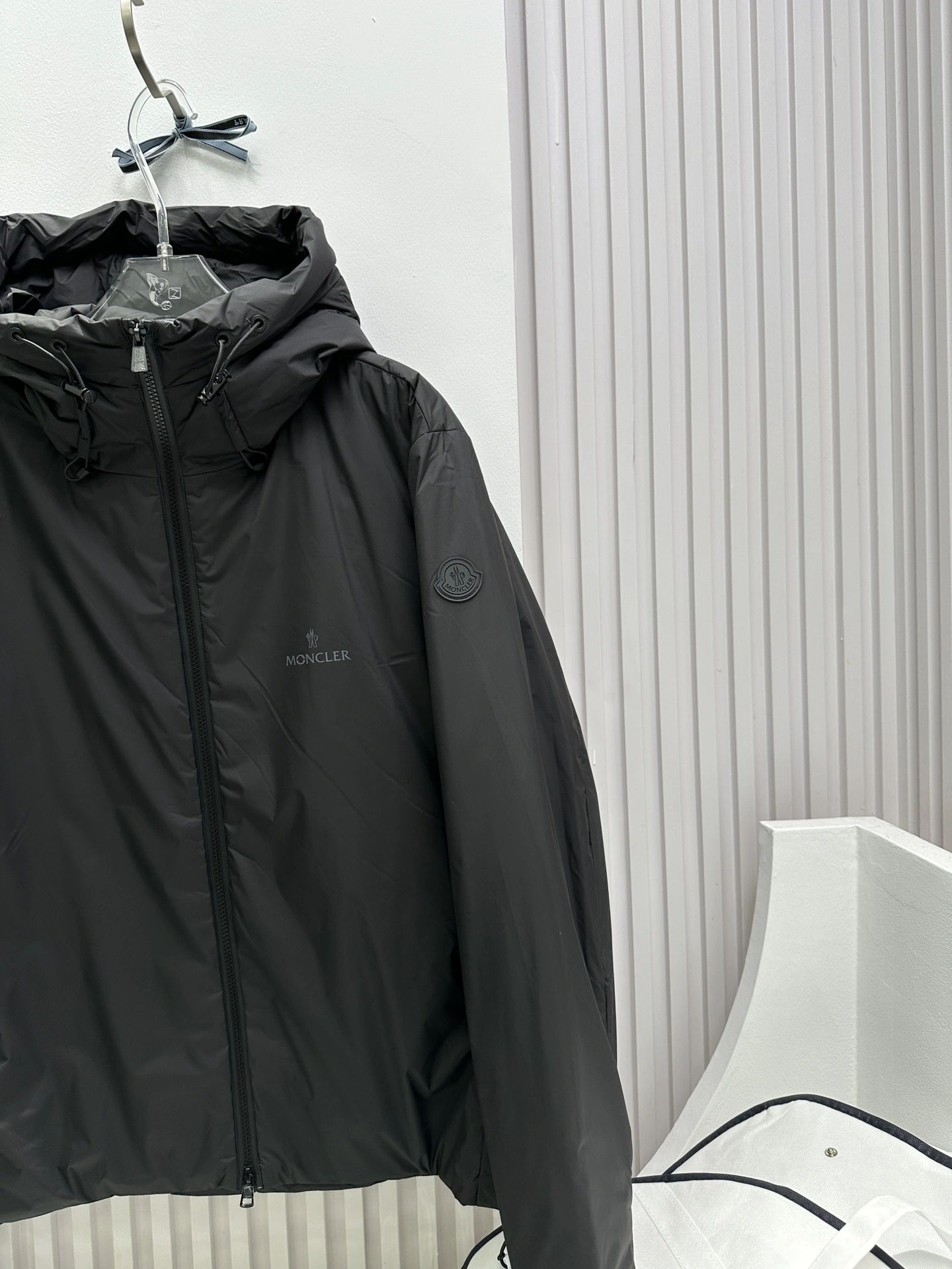 Moncler Down Jackets Packable 146140