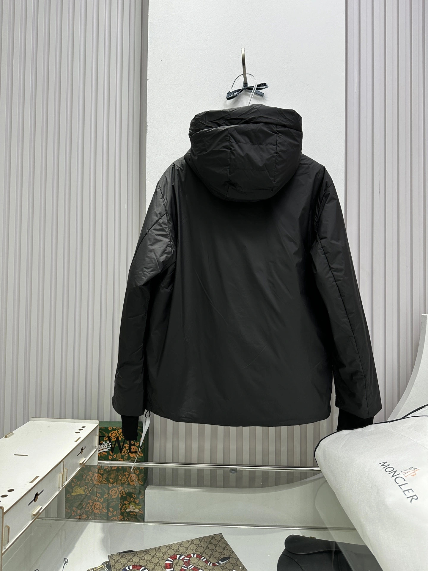 Moncler Down Jackets Packable 146140