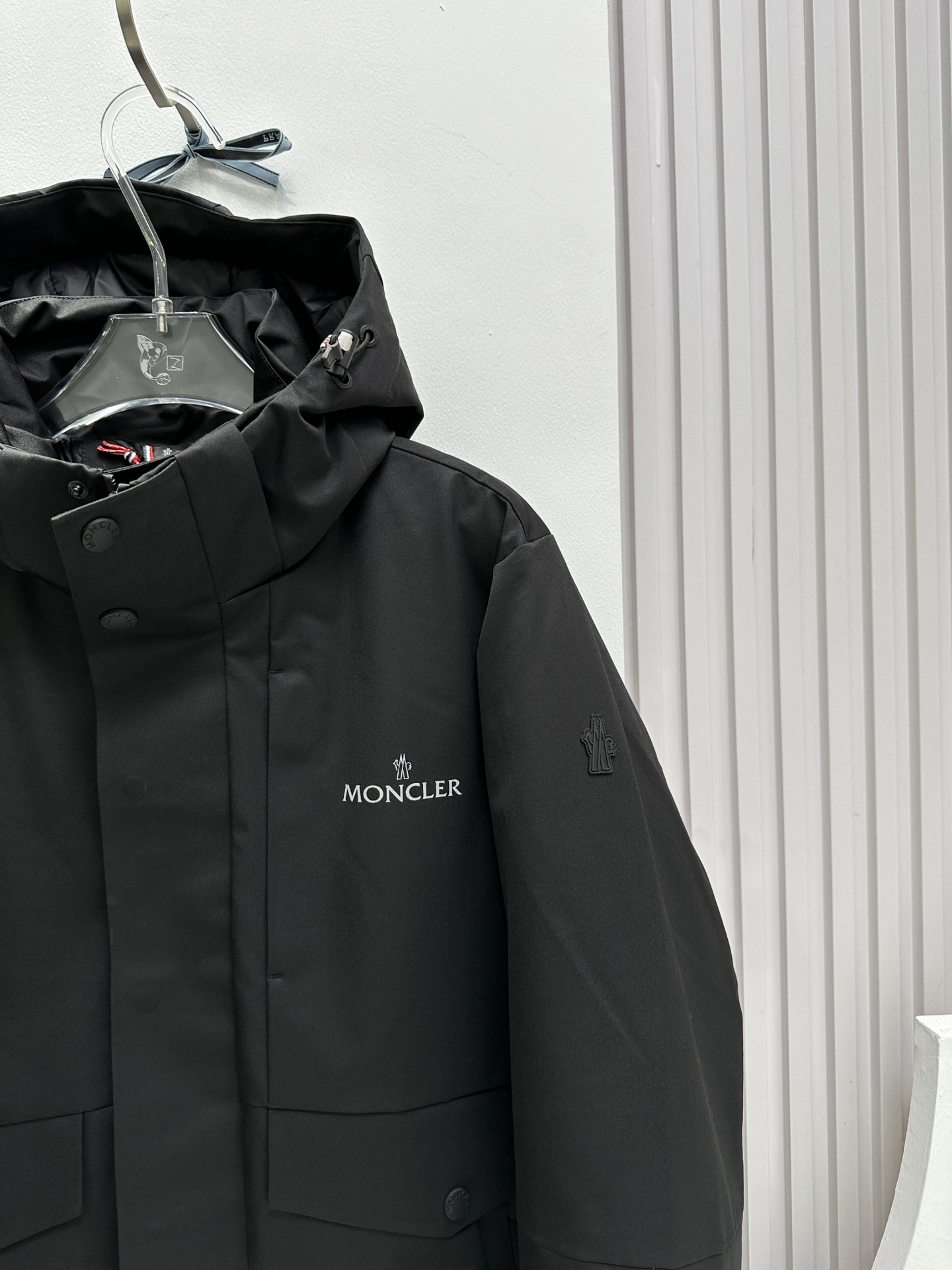 Moncler Down Jackets NewStyle 146129