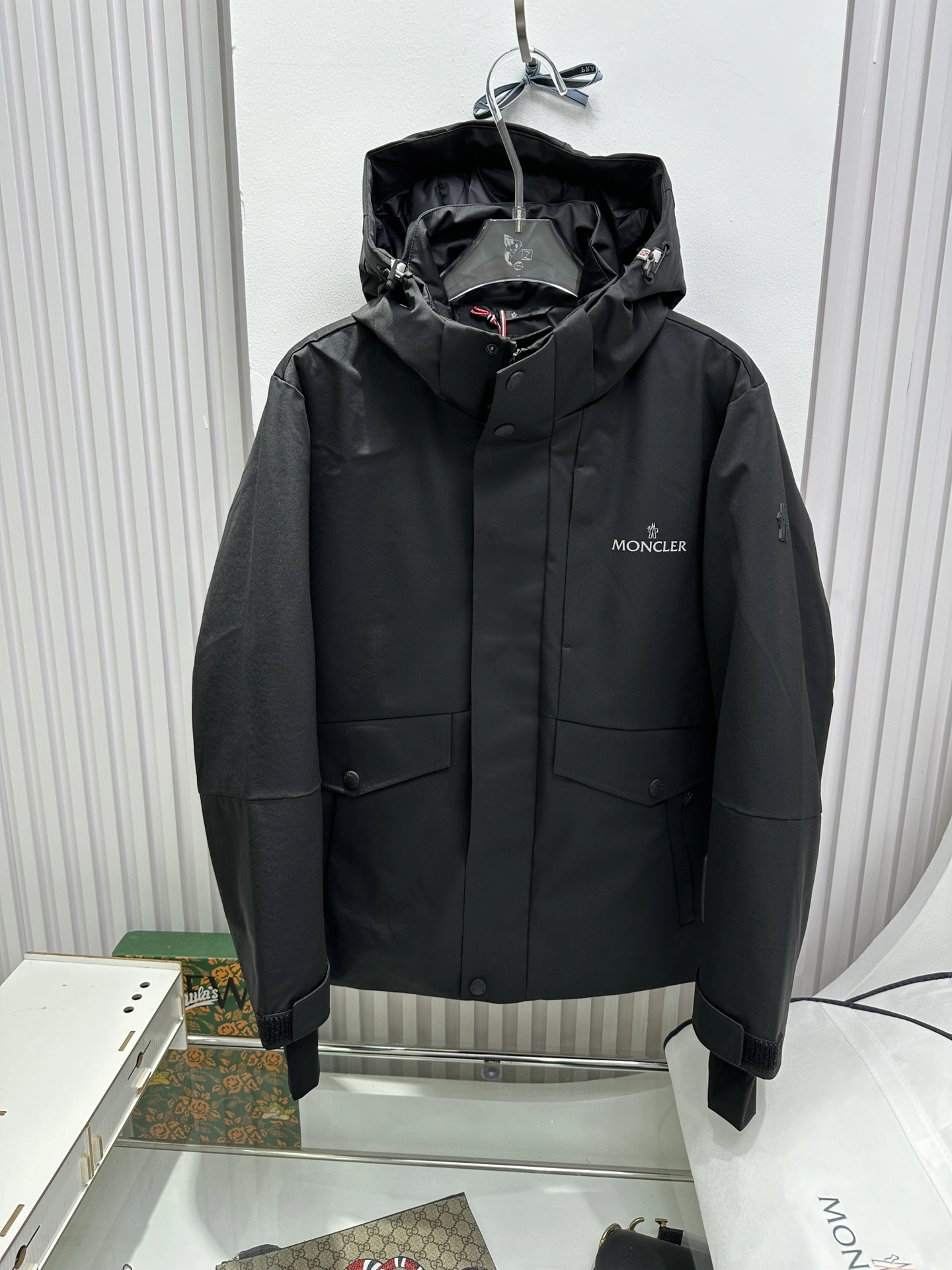 Moncler Down Jackets NewStyle 146129