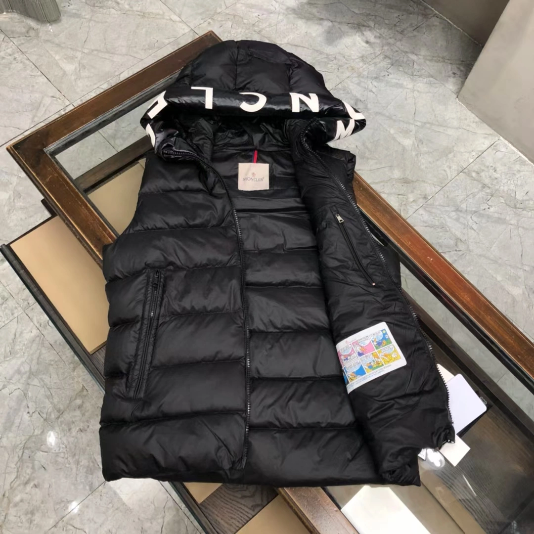 FlexibleFit Moncler Down Jackets 146120