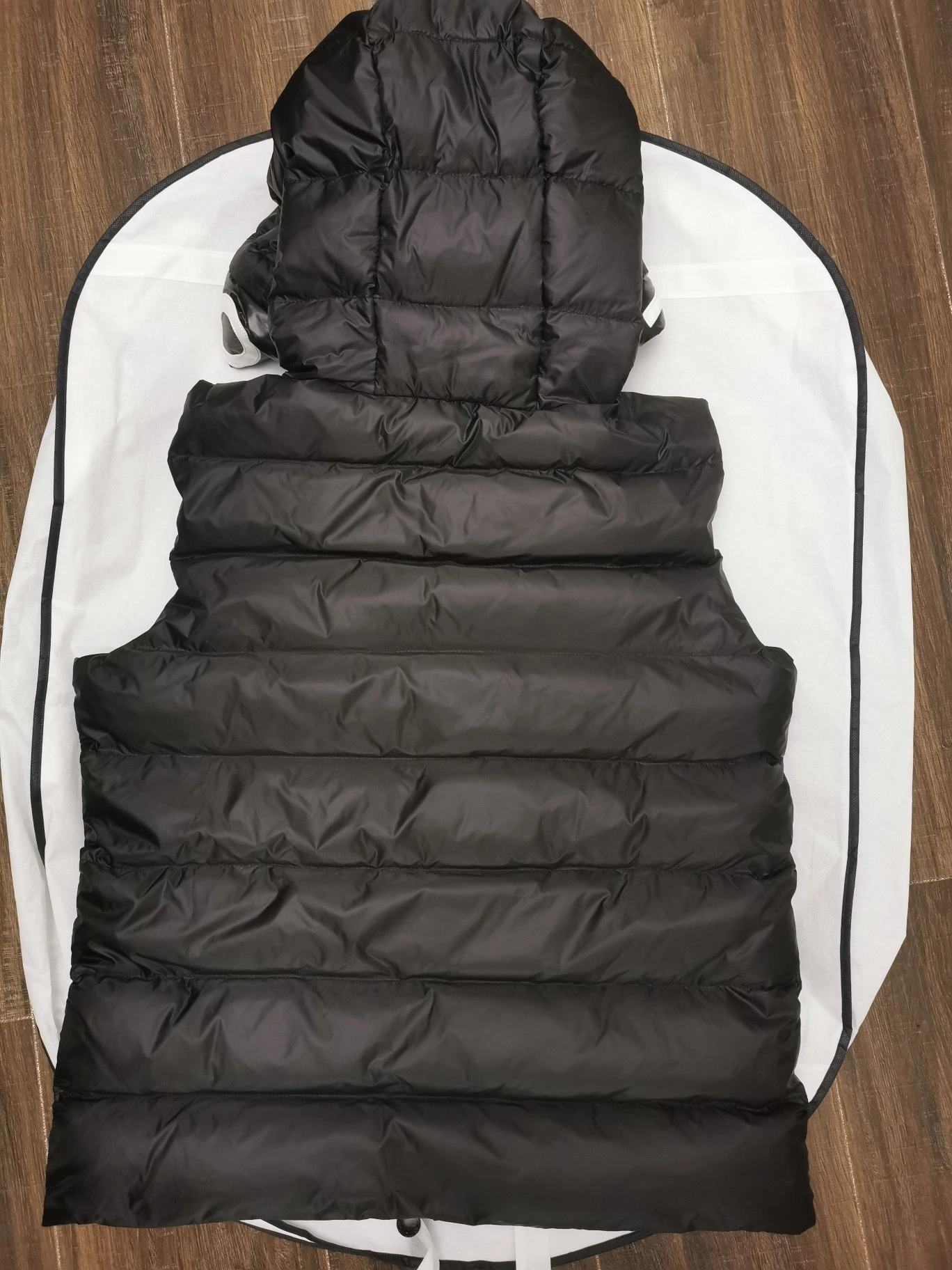 Contemporary Moncler Down Jackets 146125