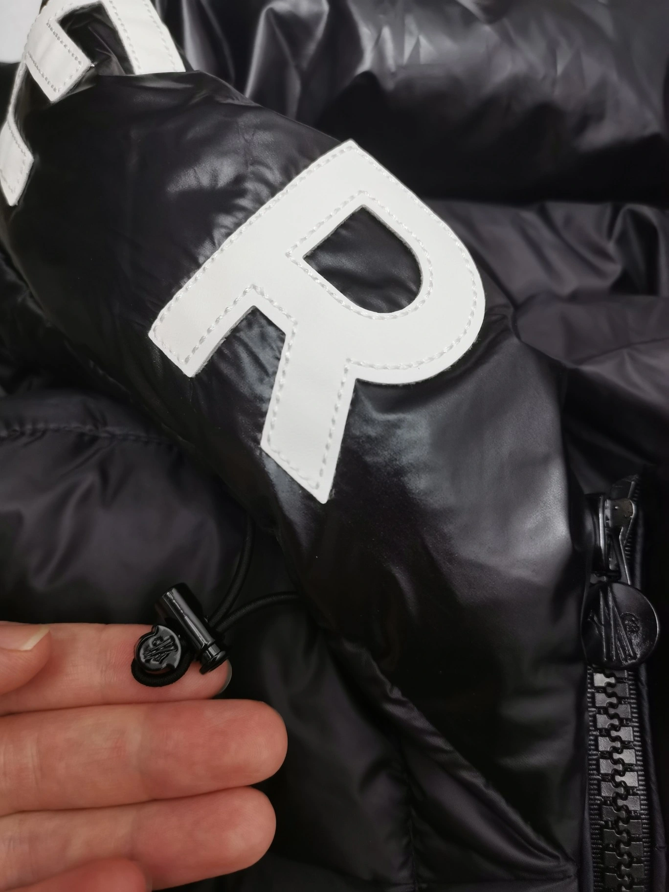 Contemporary Moncler Down Jackets 146125