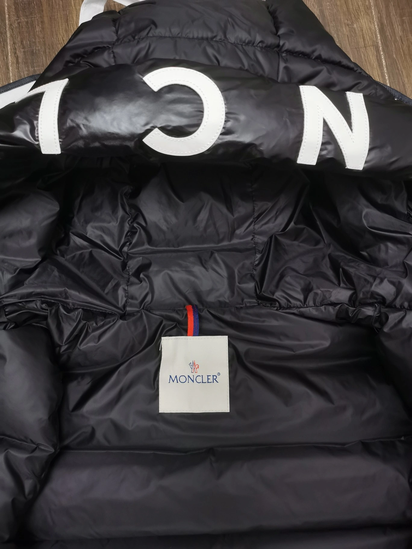 Contemporary Moncler Down Jackets 146125