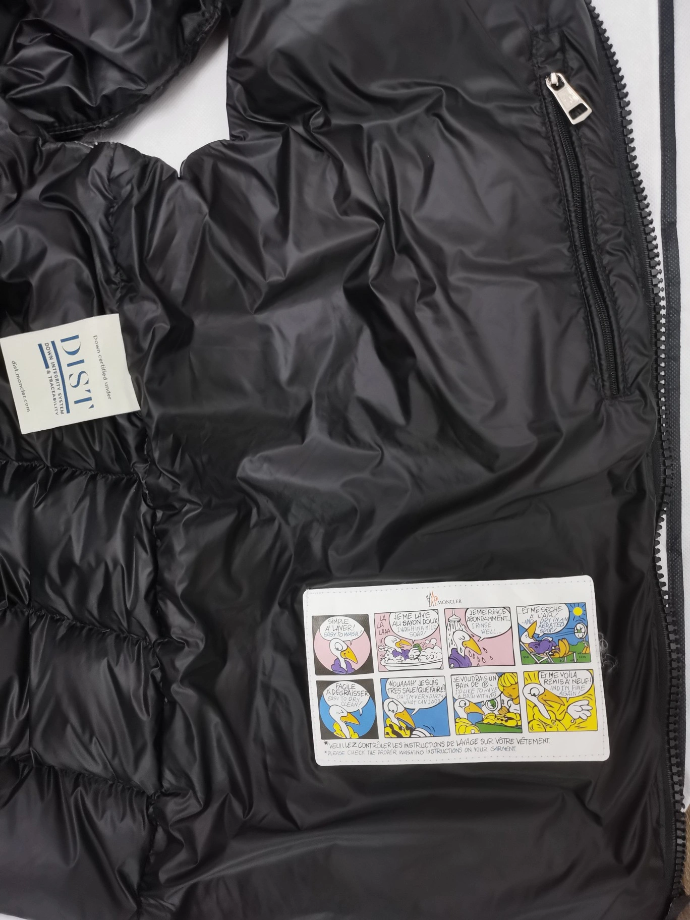 Contemporary Moncler Down Jackets 146125