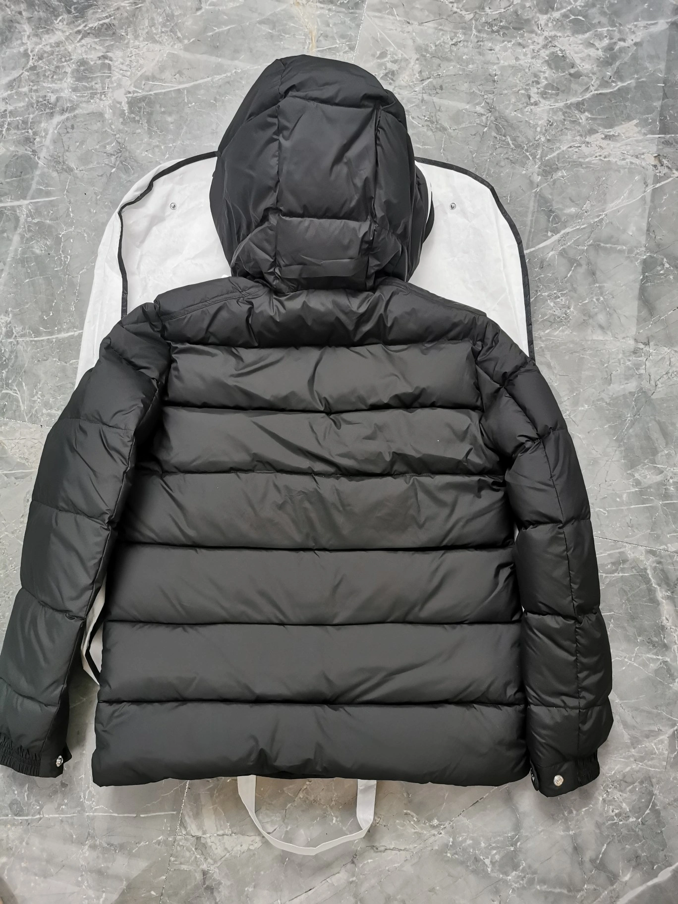 Moncler Down Jackets TechFriendly 146118