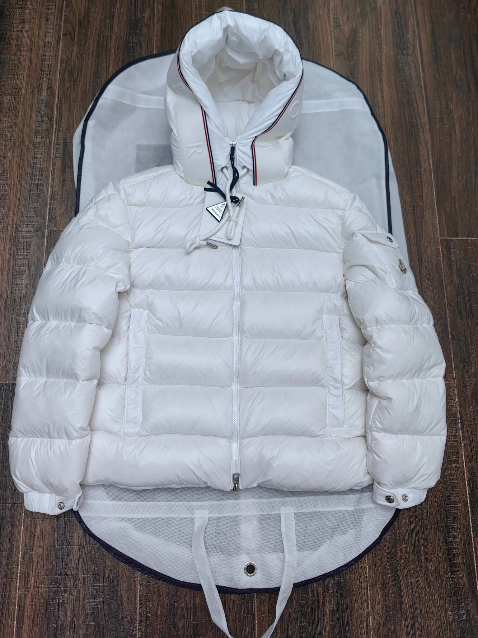 Moncler Down Jackets Packable 146131