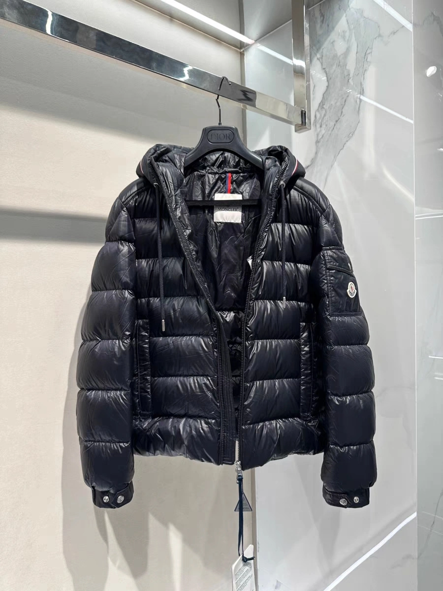 SoftTouch Moncler Down Jackets 146135